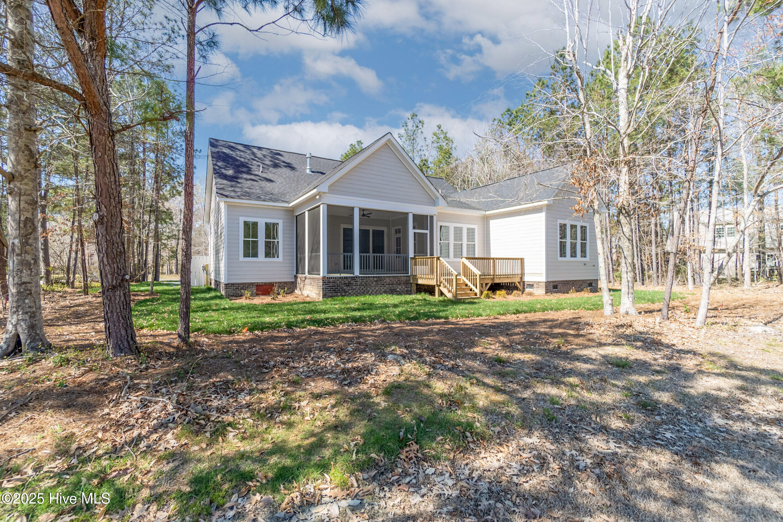 172 Roanoke Drive Property Photo 33