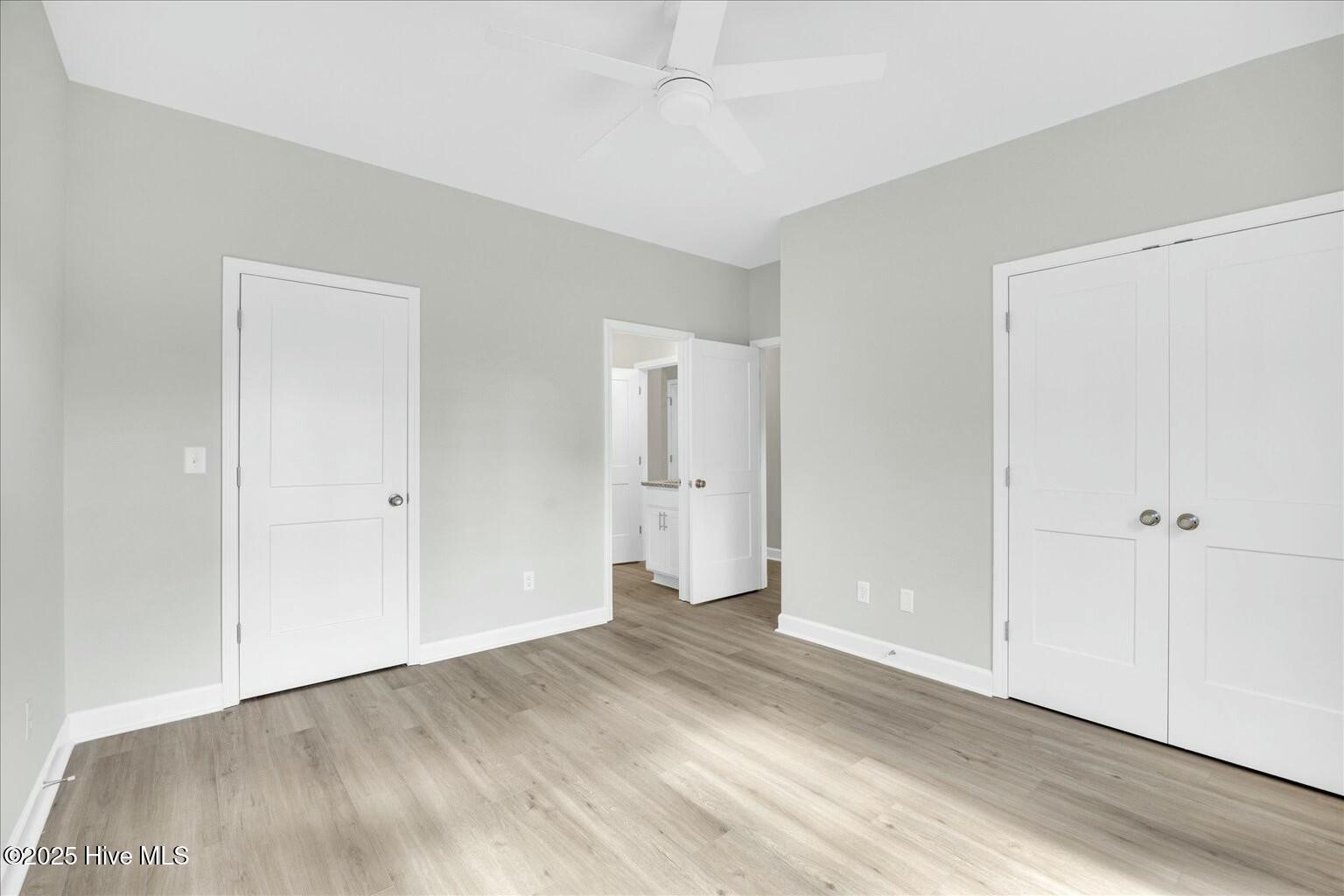 211 Lincoln Place Circle Property Photo 13