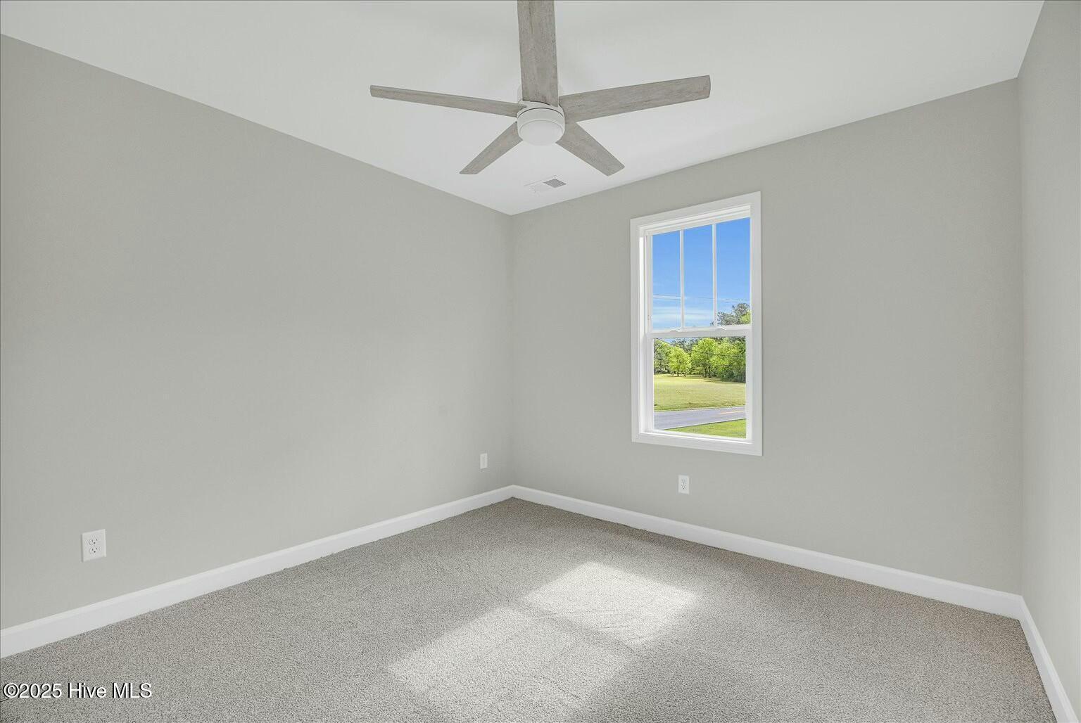 211 Lincoln Place Circle Property Photo 19