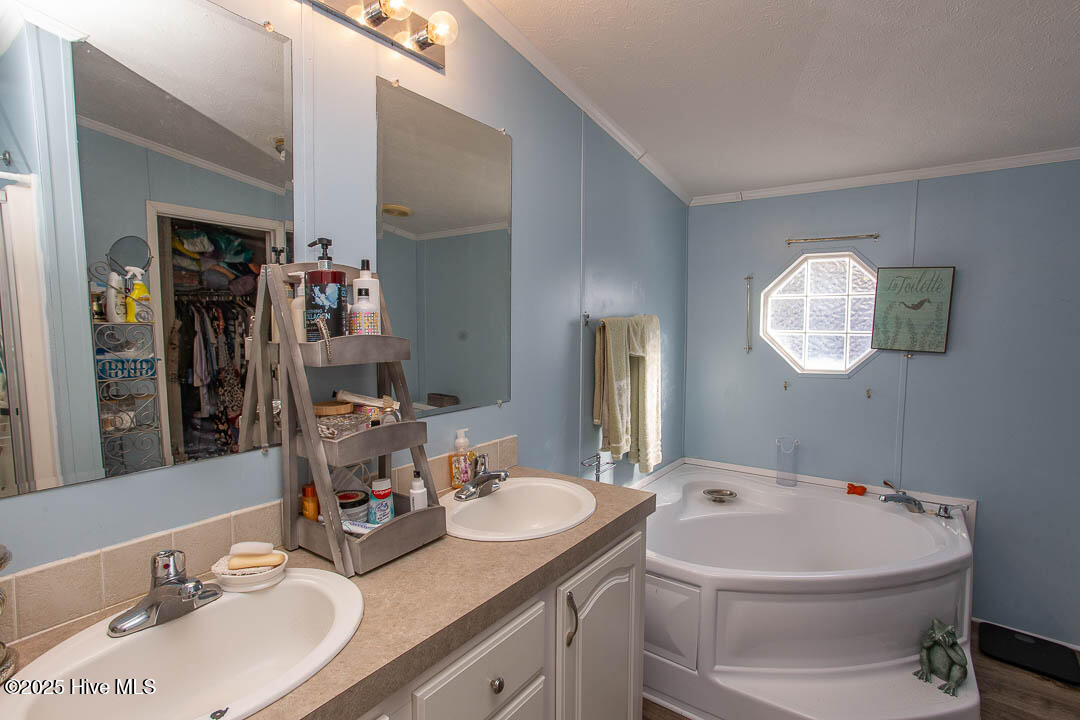 1514 Erin Place Property Photo 19