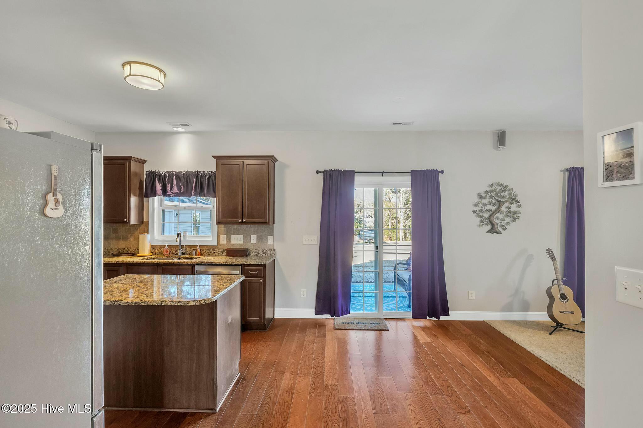 114 Cormorant Drive Property Photo 8
