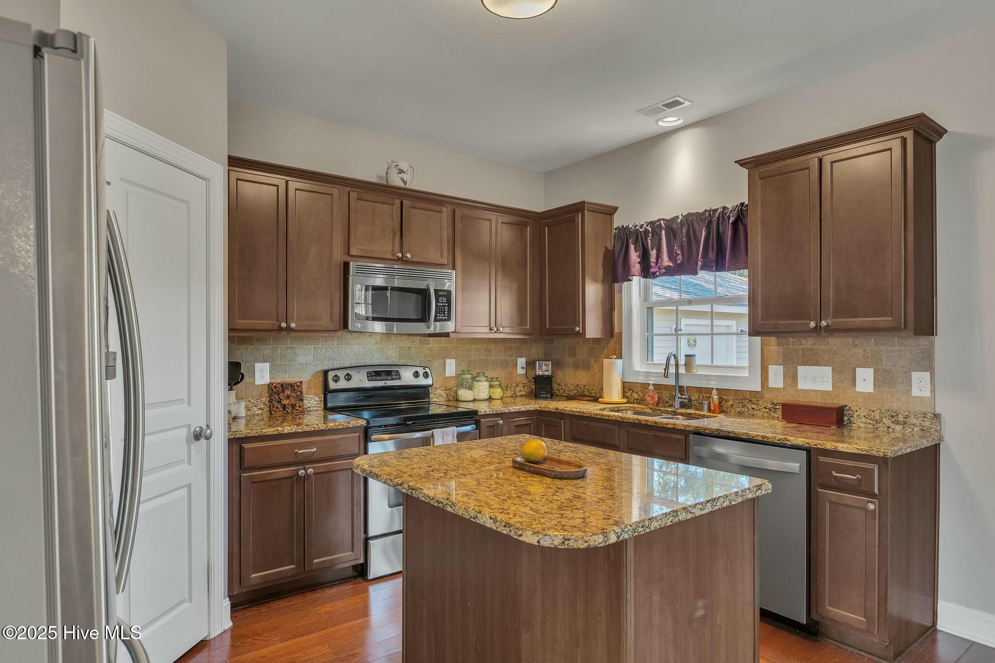 114 Cormorant Drive Property Photo 15