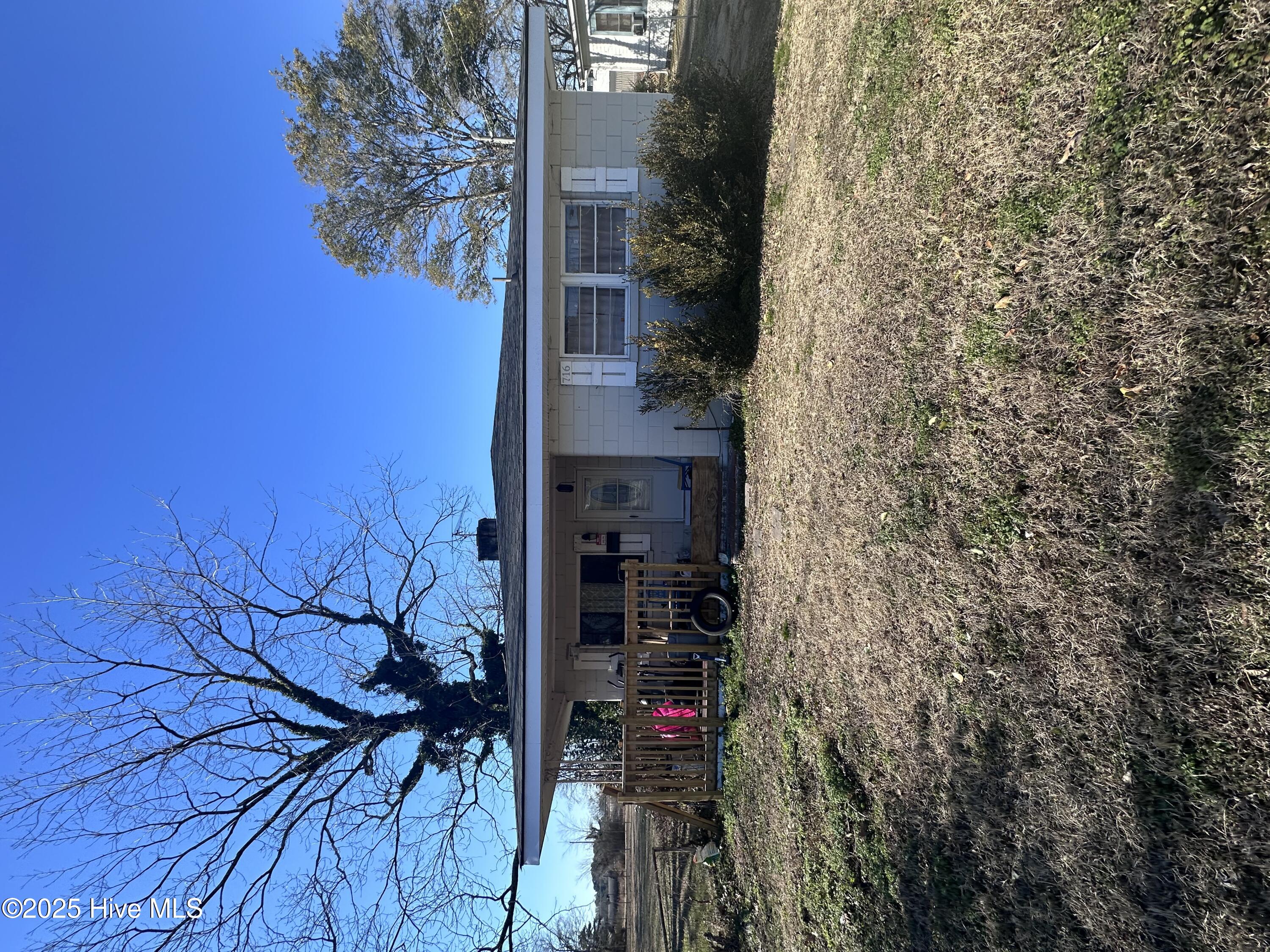 716 S Washington Street Property Photo