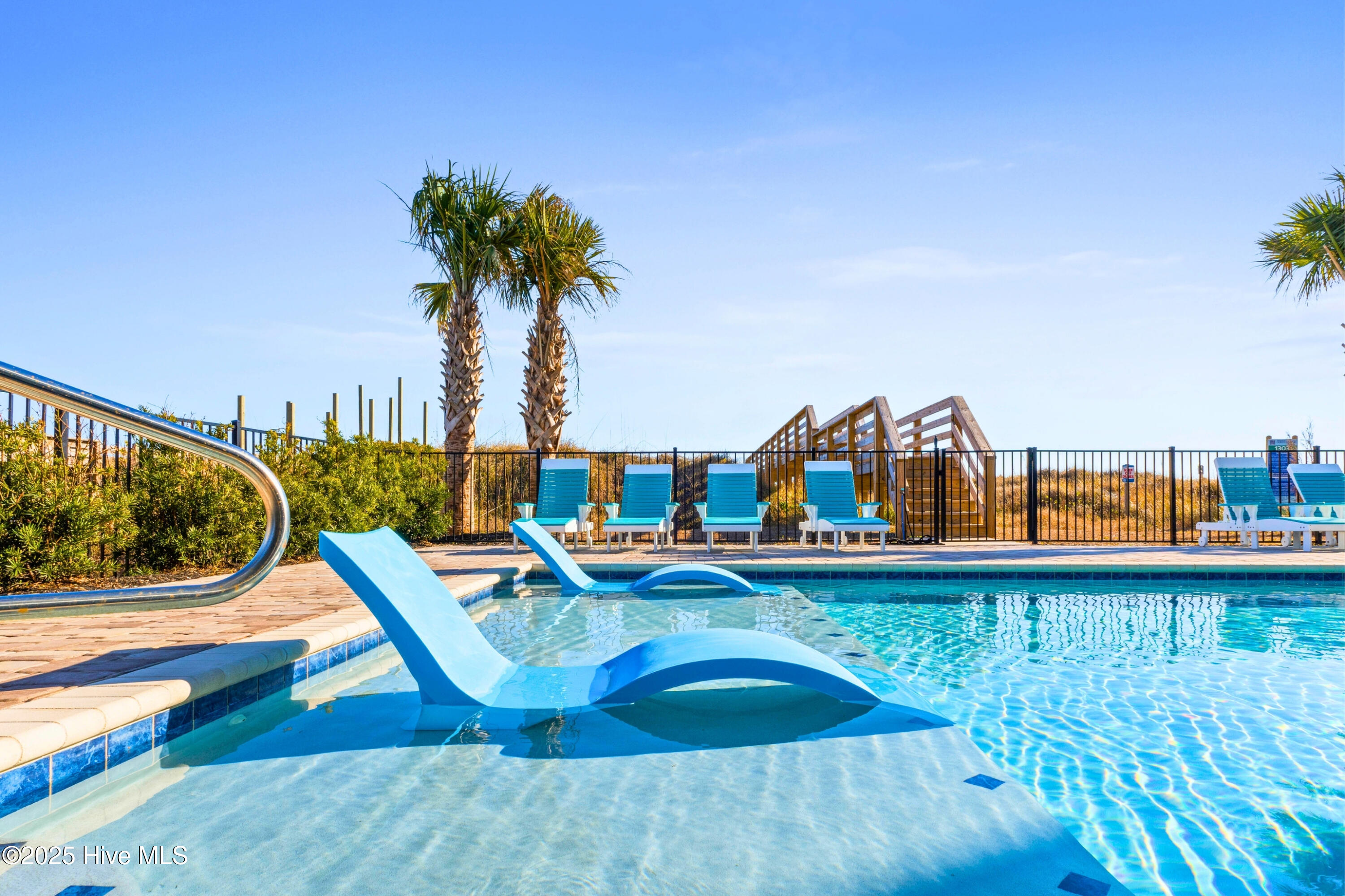 1303 S Ocean Boulevard Property Photo 39