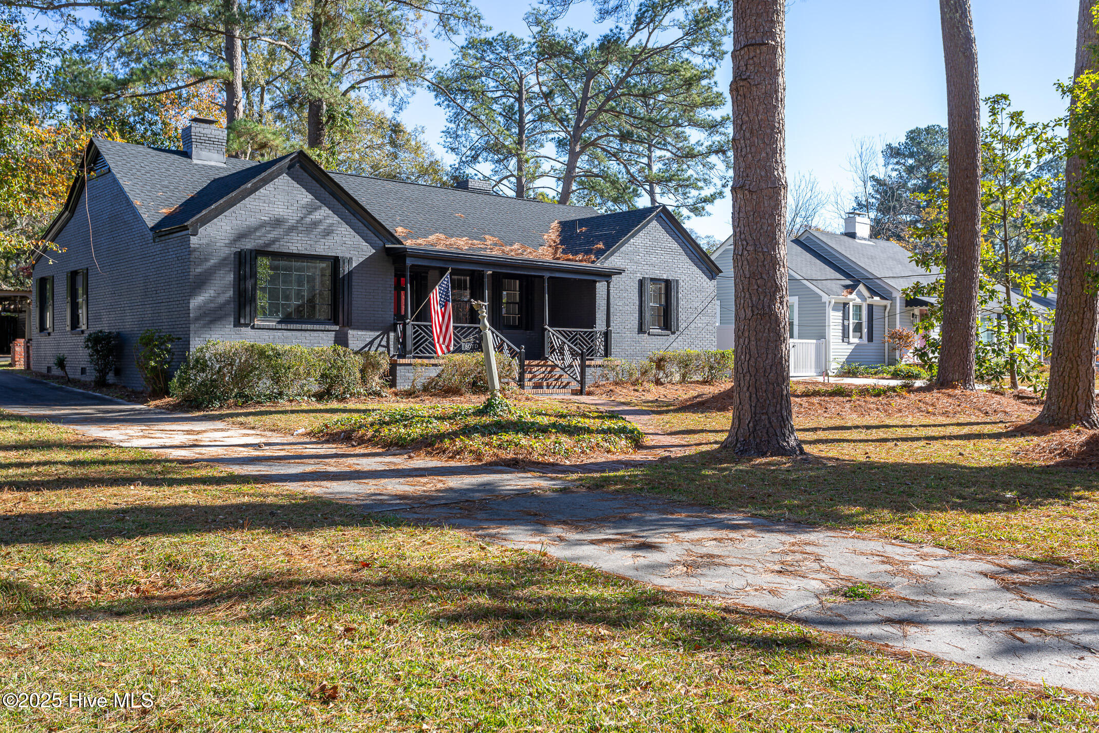 1606 Kenan Street Property Photo