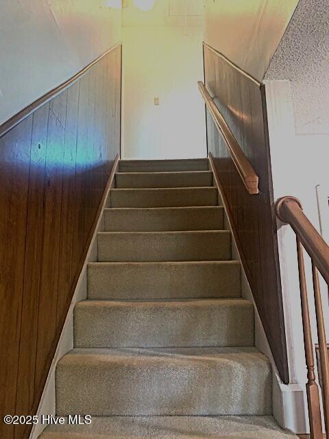 204 Kerry Court Property Photo 4
