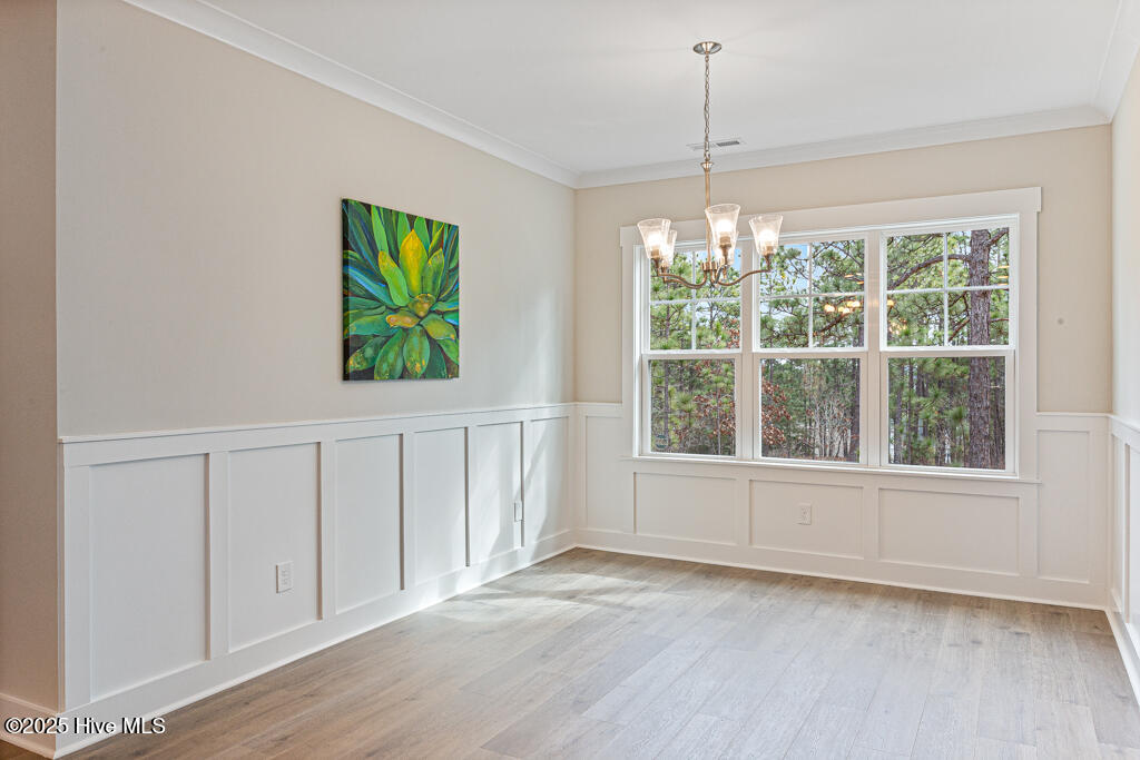 101 White Drive Property Photo 13