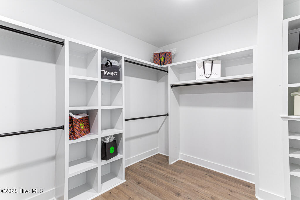 101 White Drive Property Photo 18