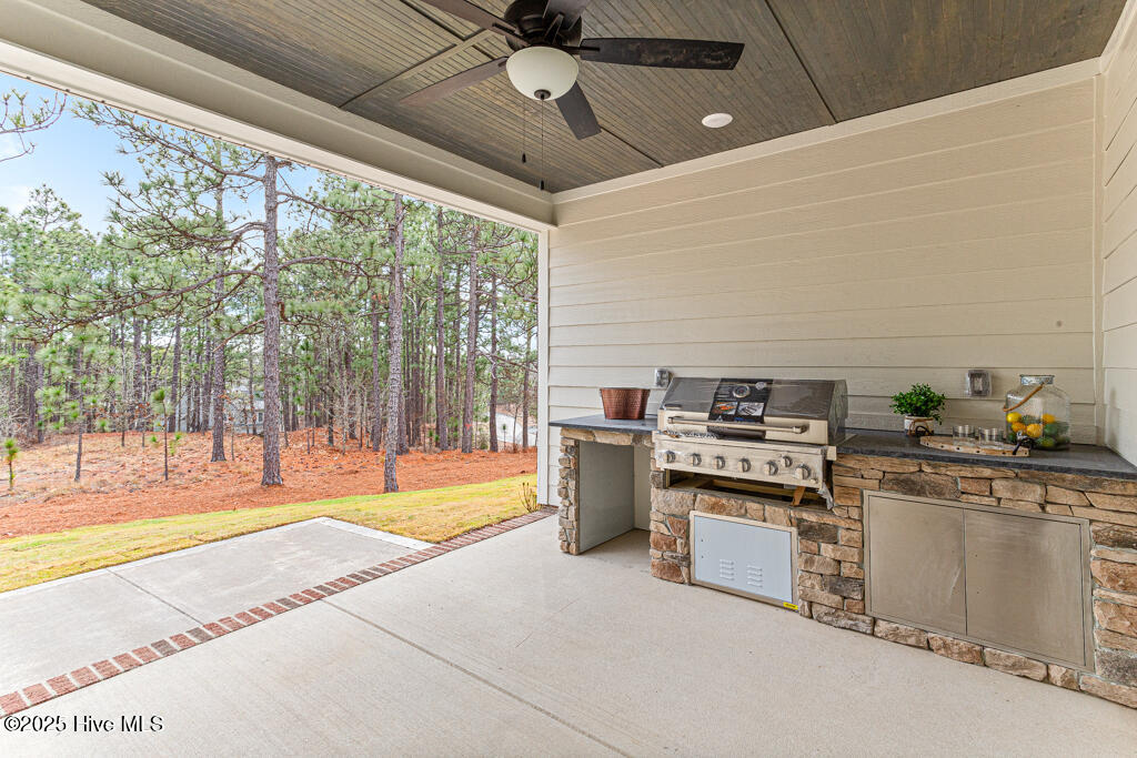 101 White Drive Property Photo 30