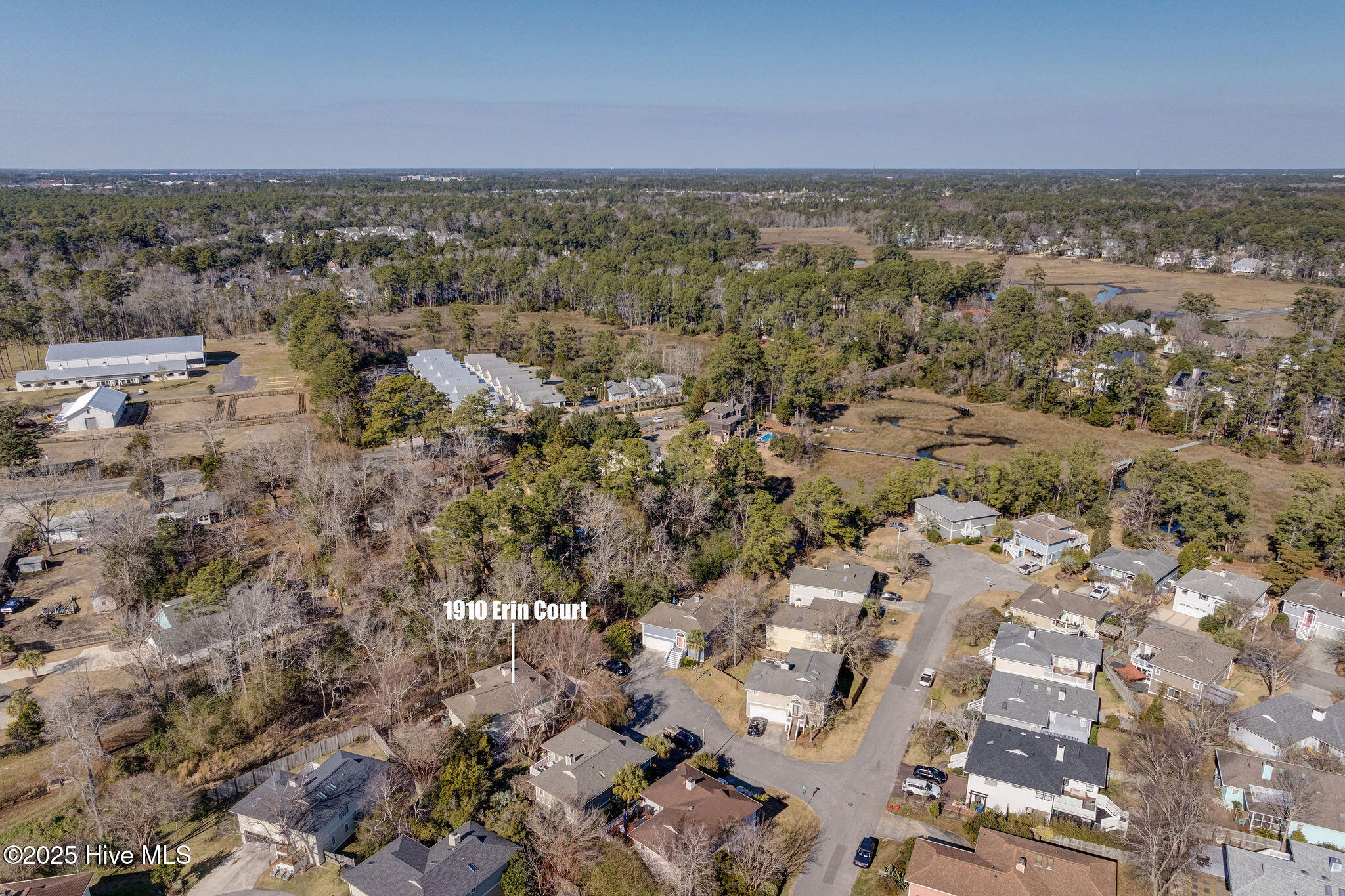 1910 Erin Court Property Photo 9