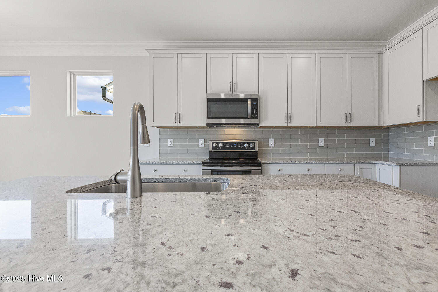 3705 Cessna Way Property Photo 10