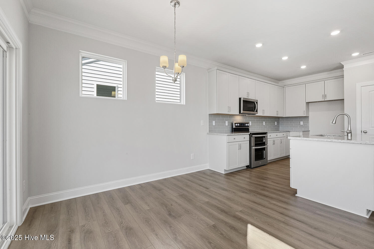 3705 Cessna Way Property Photo 18