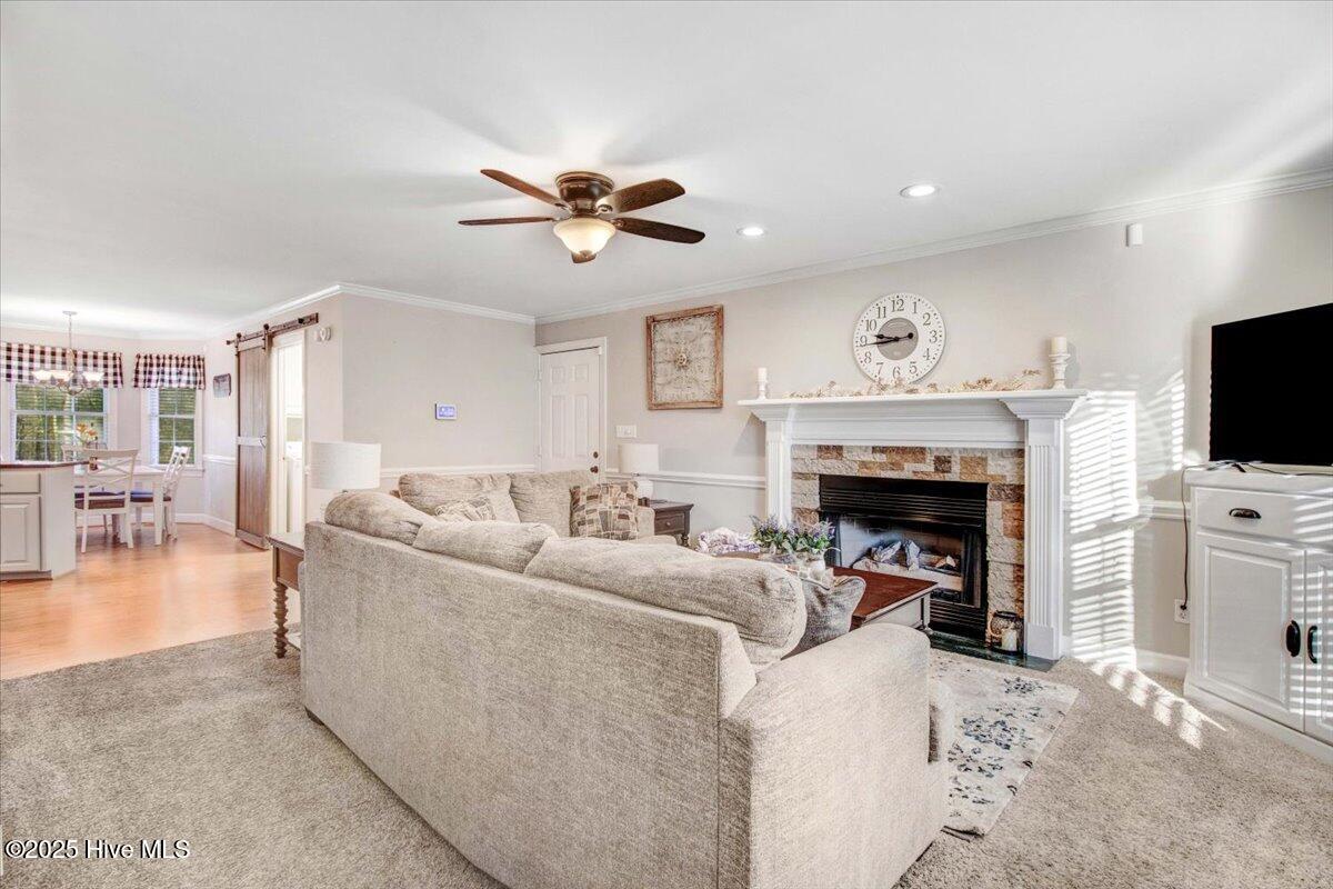620 S Charles Street Property Photo 4