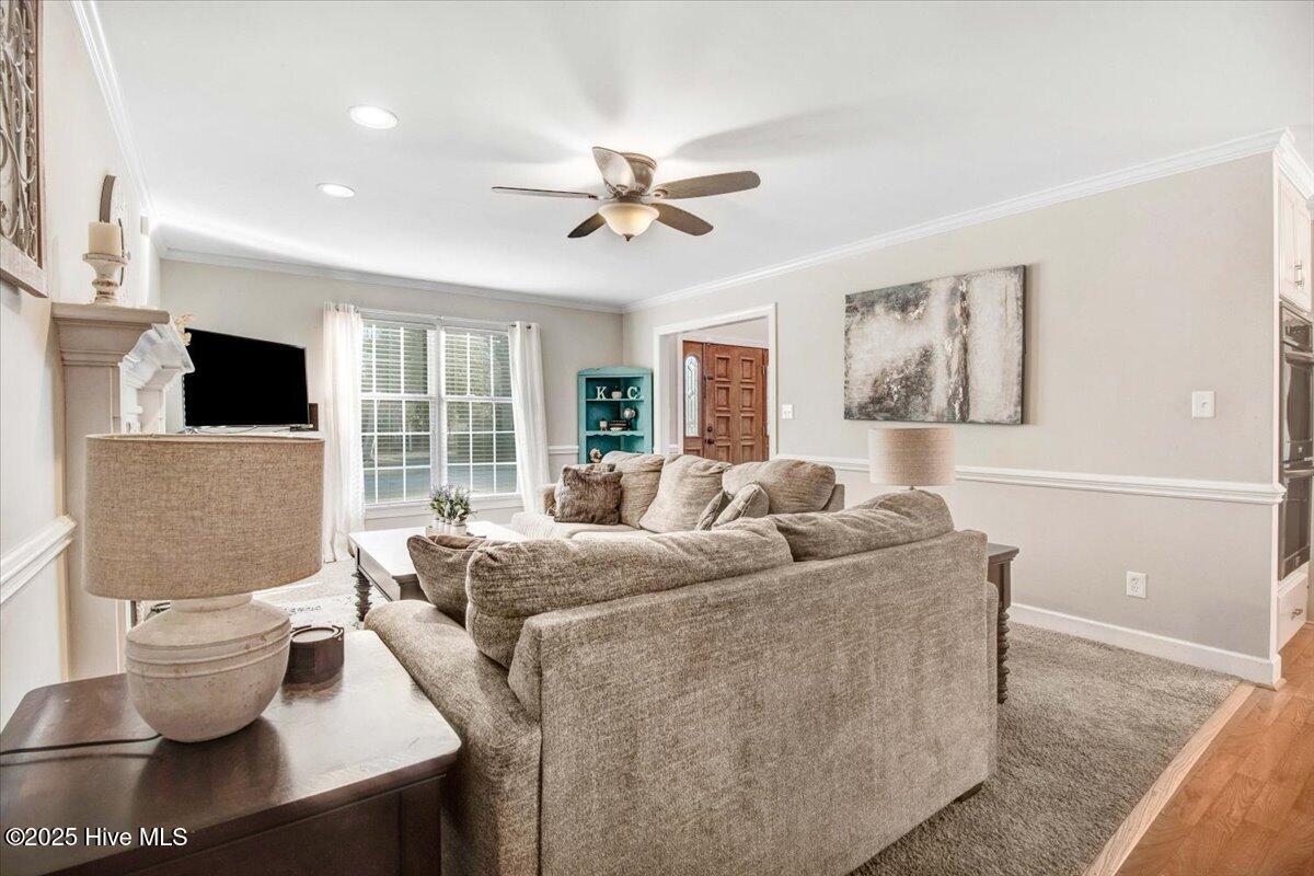 620 S Charles Street Property Photo 6