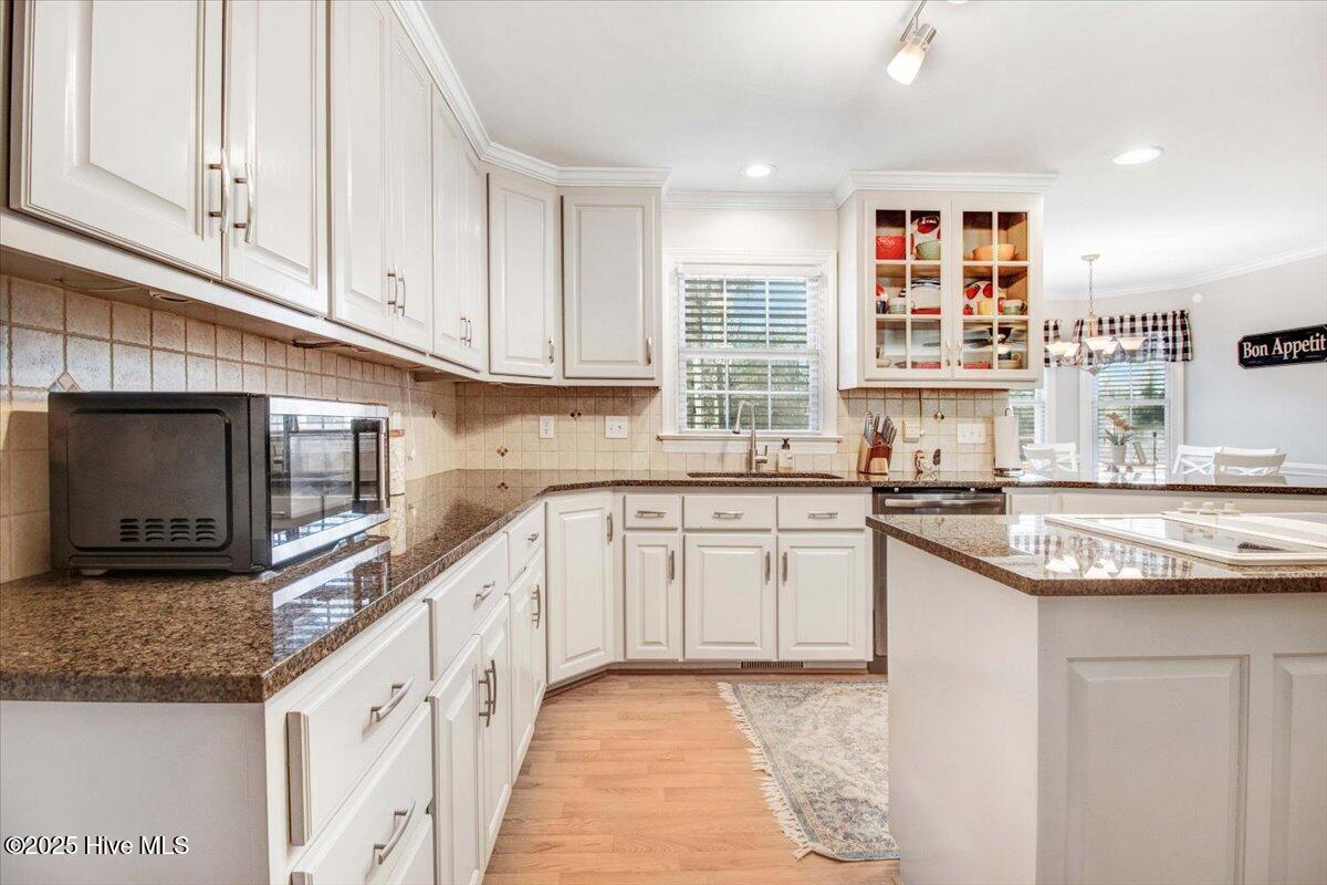 620 S Charles Street Property Photo 14