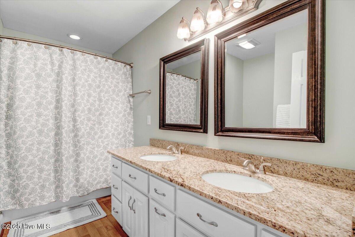 620 S Charles Street Property Photo 27