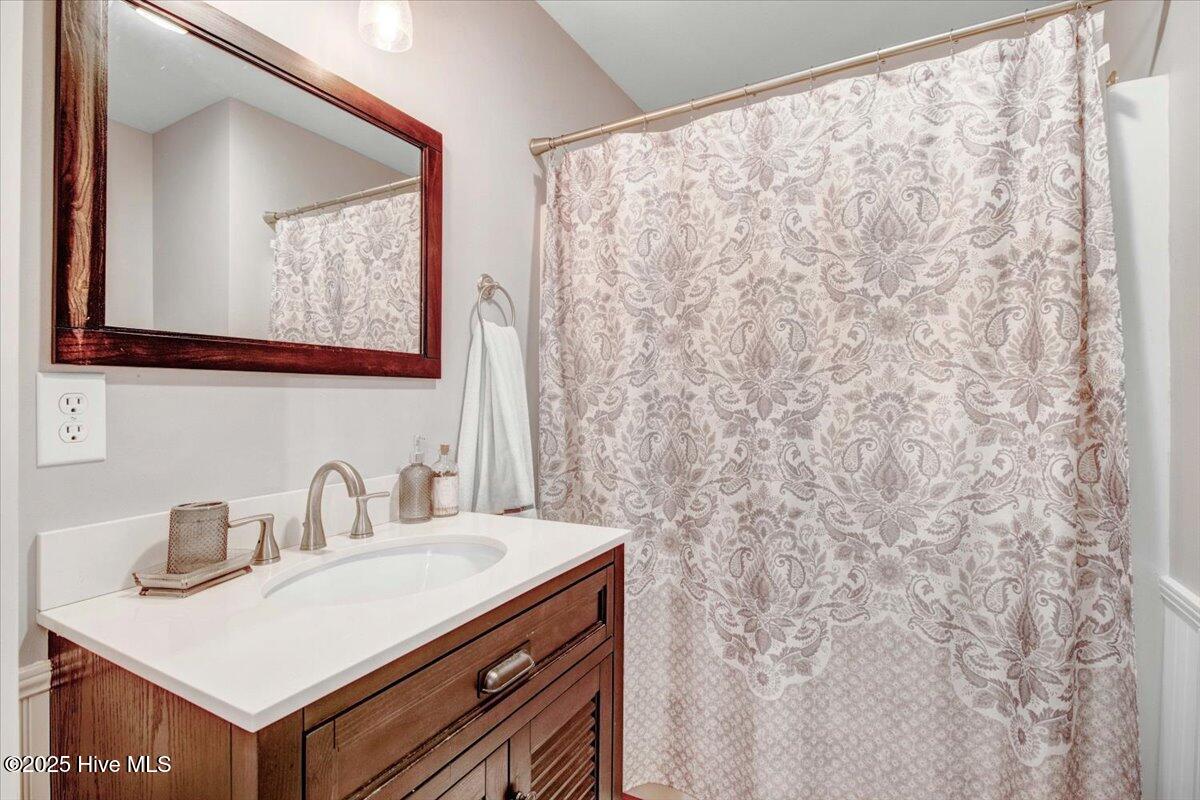 620 S Charles Street Property Photo 29