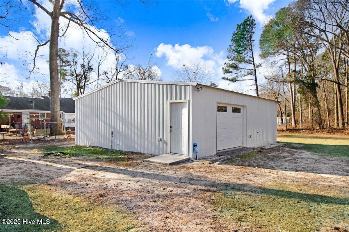 620 S Charles Street Property Photo 42