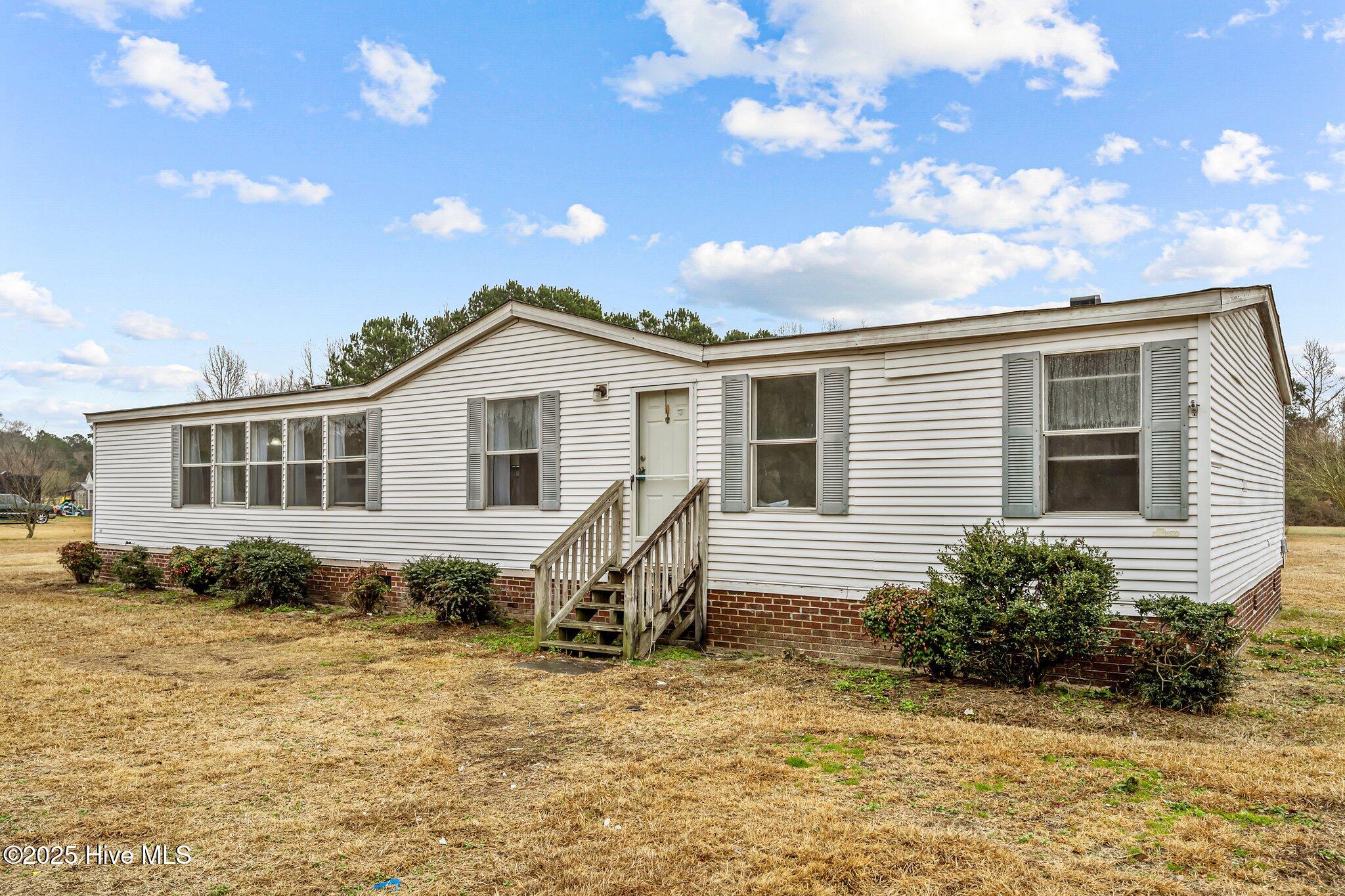 1056 E Wards Bridge Road Property Photo 3