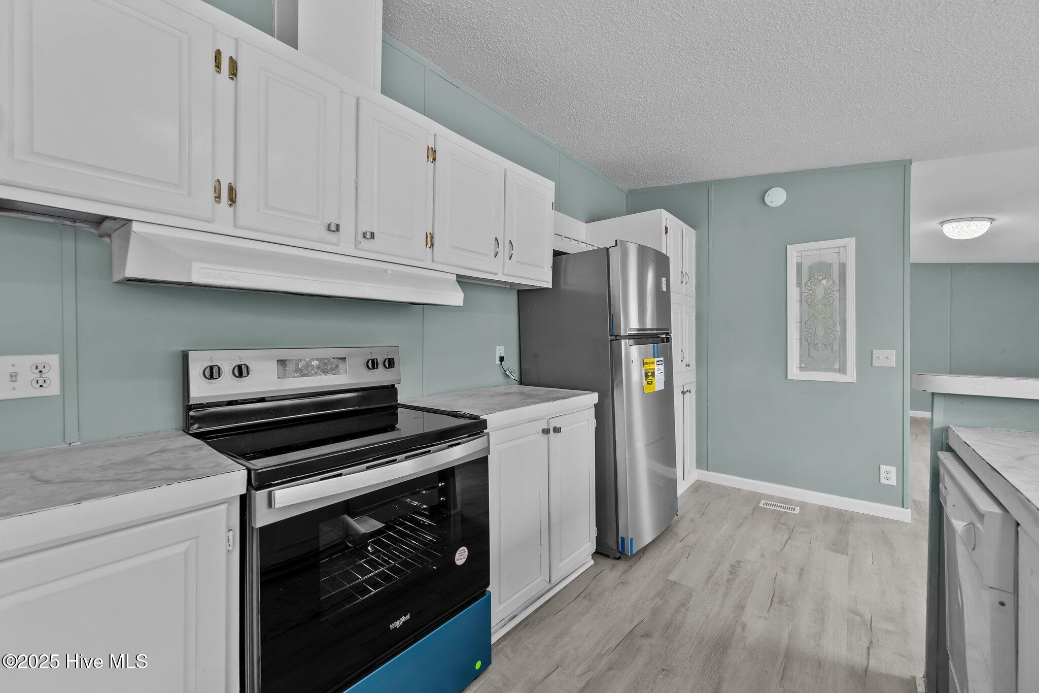 1056 E Wards Bridge Road Property Photo 11