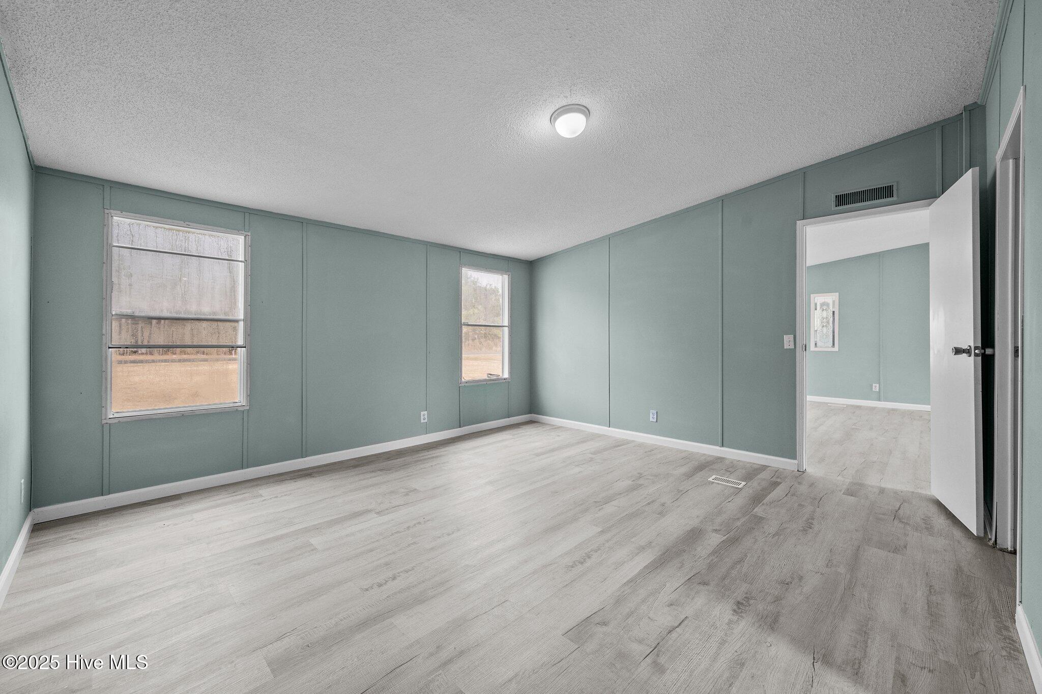 1056 E Wards Bridge Road Property Photo 20