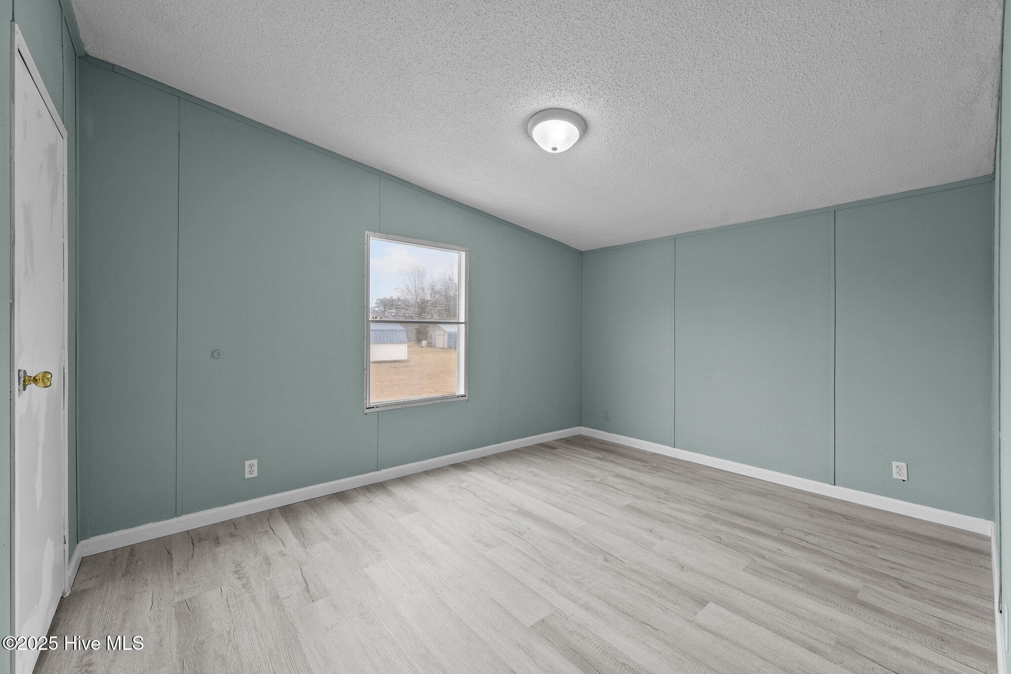 1056 E Wards Bridge Road Property Photo 25