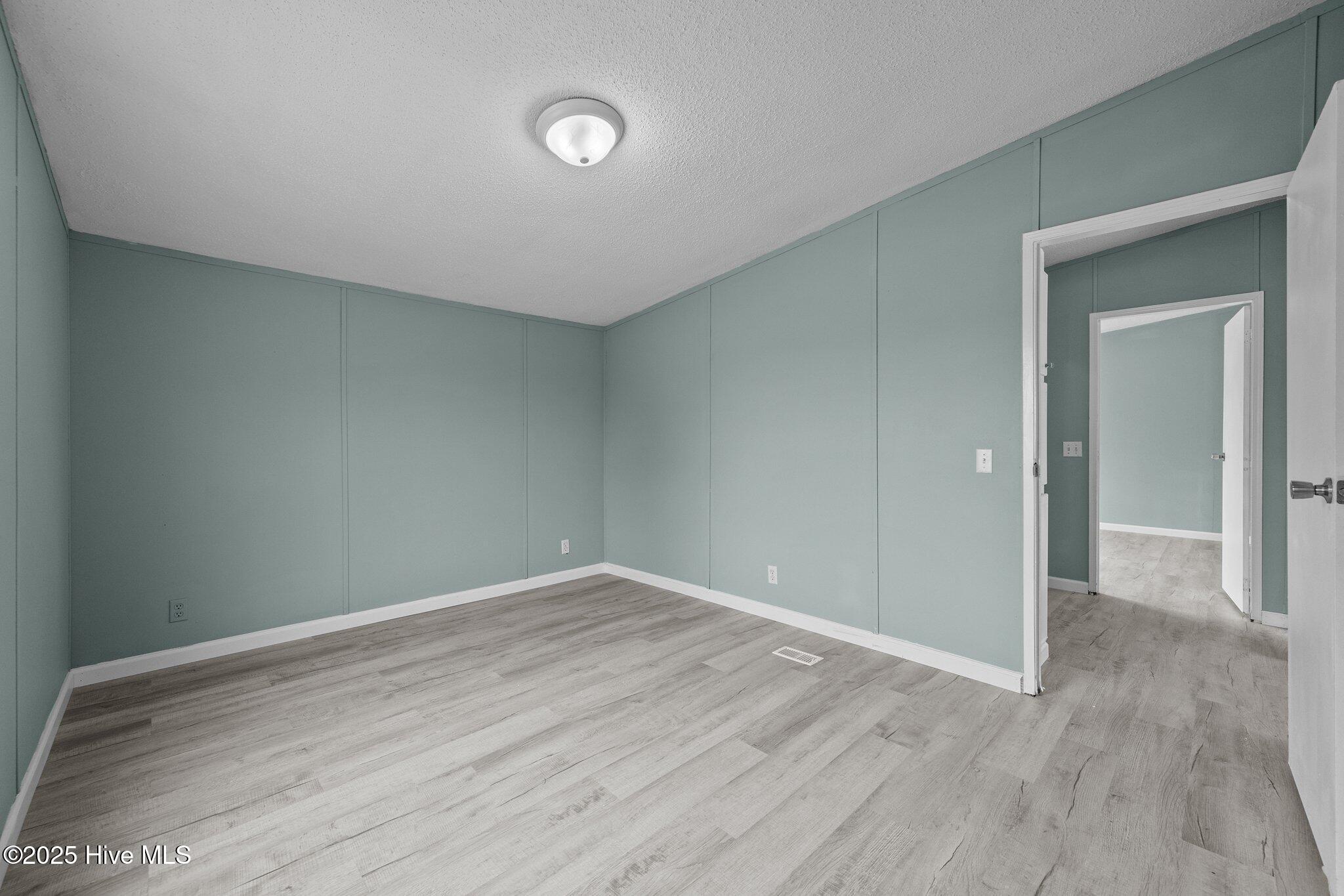 1056 E Wards Bridge Road Property Photo 26