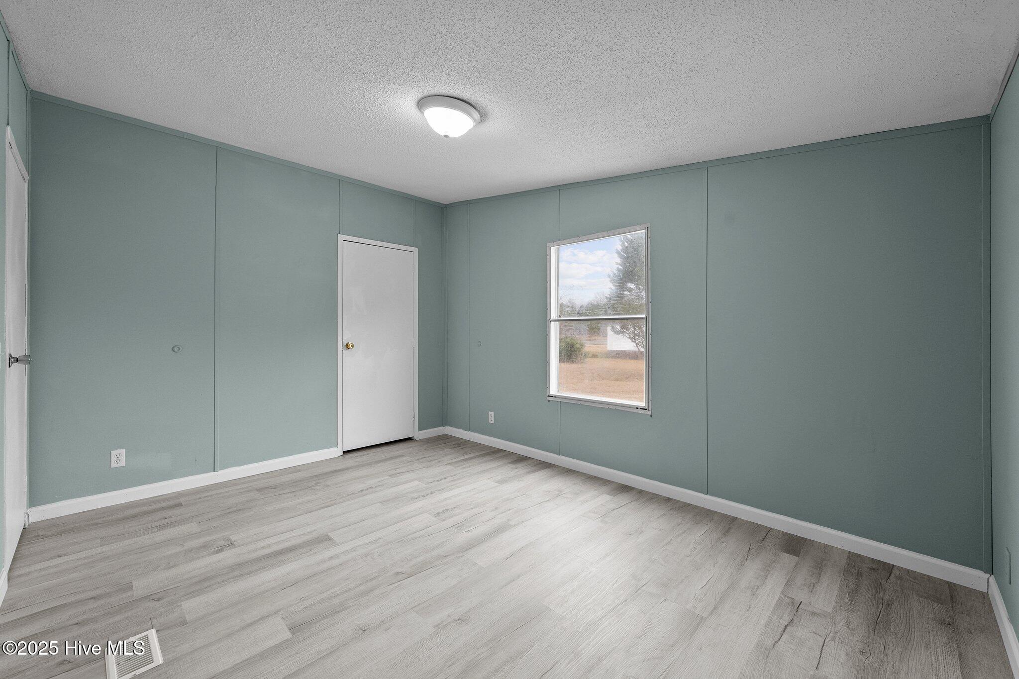 1056 E Wards Bridge Road Property Photo 27