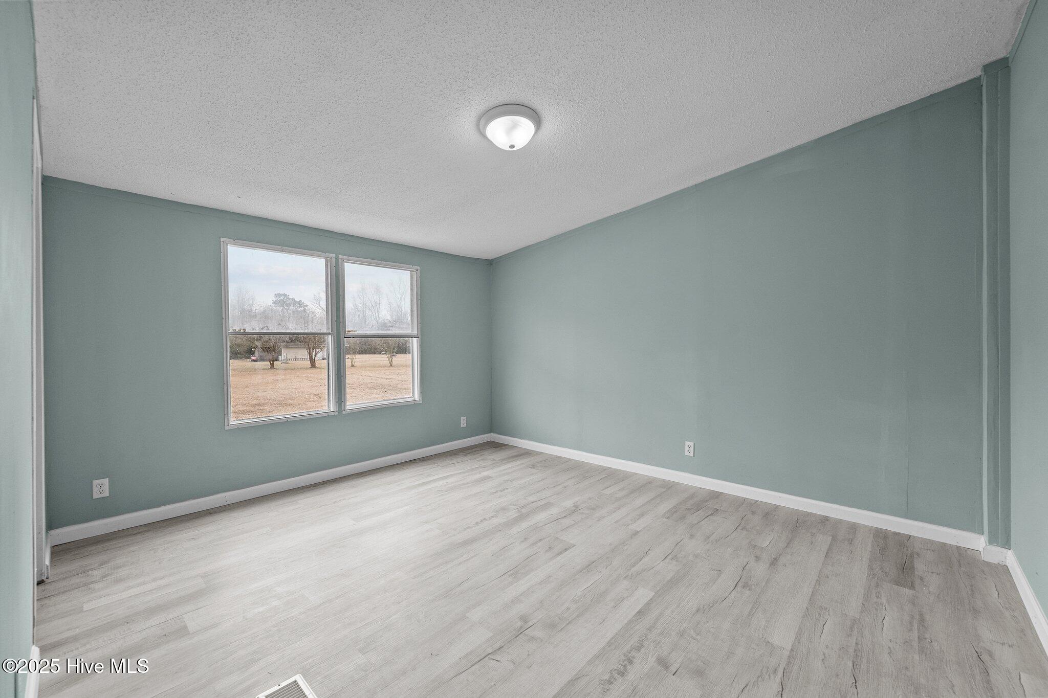 1056 E Wards Bridge Road Property Photo 29