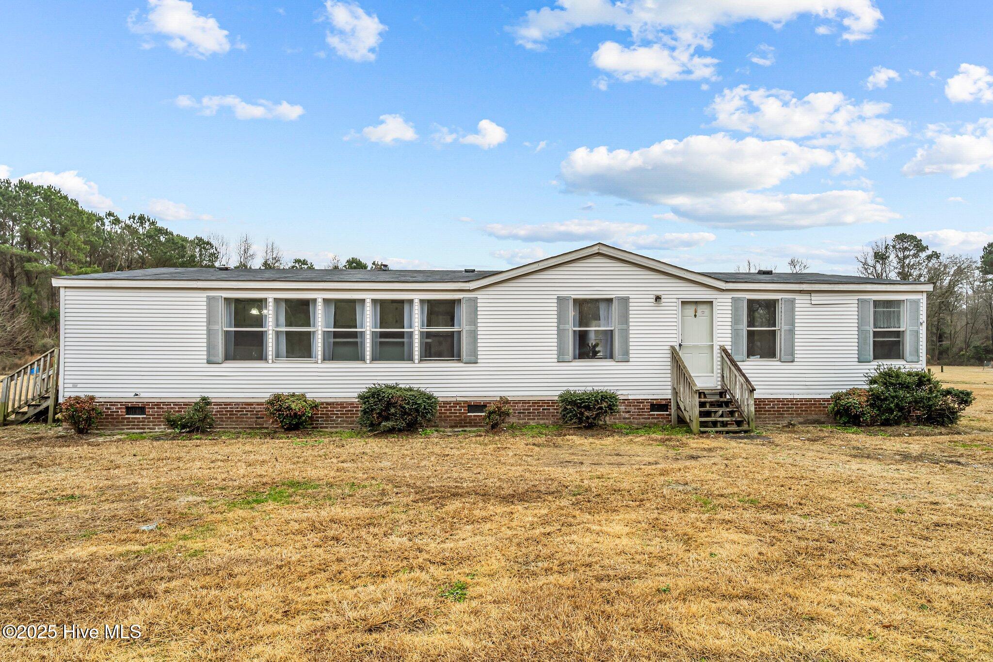 1056 E Wards Bridge Road Property Photo 1
