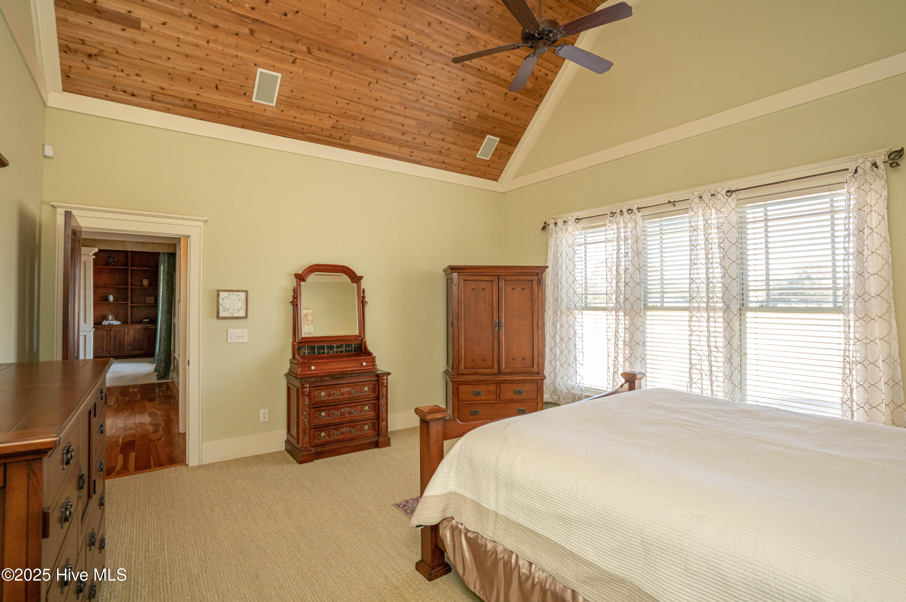 9258 Checkerberry Square Property Photo 31