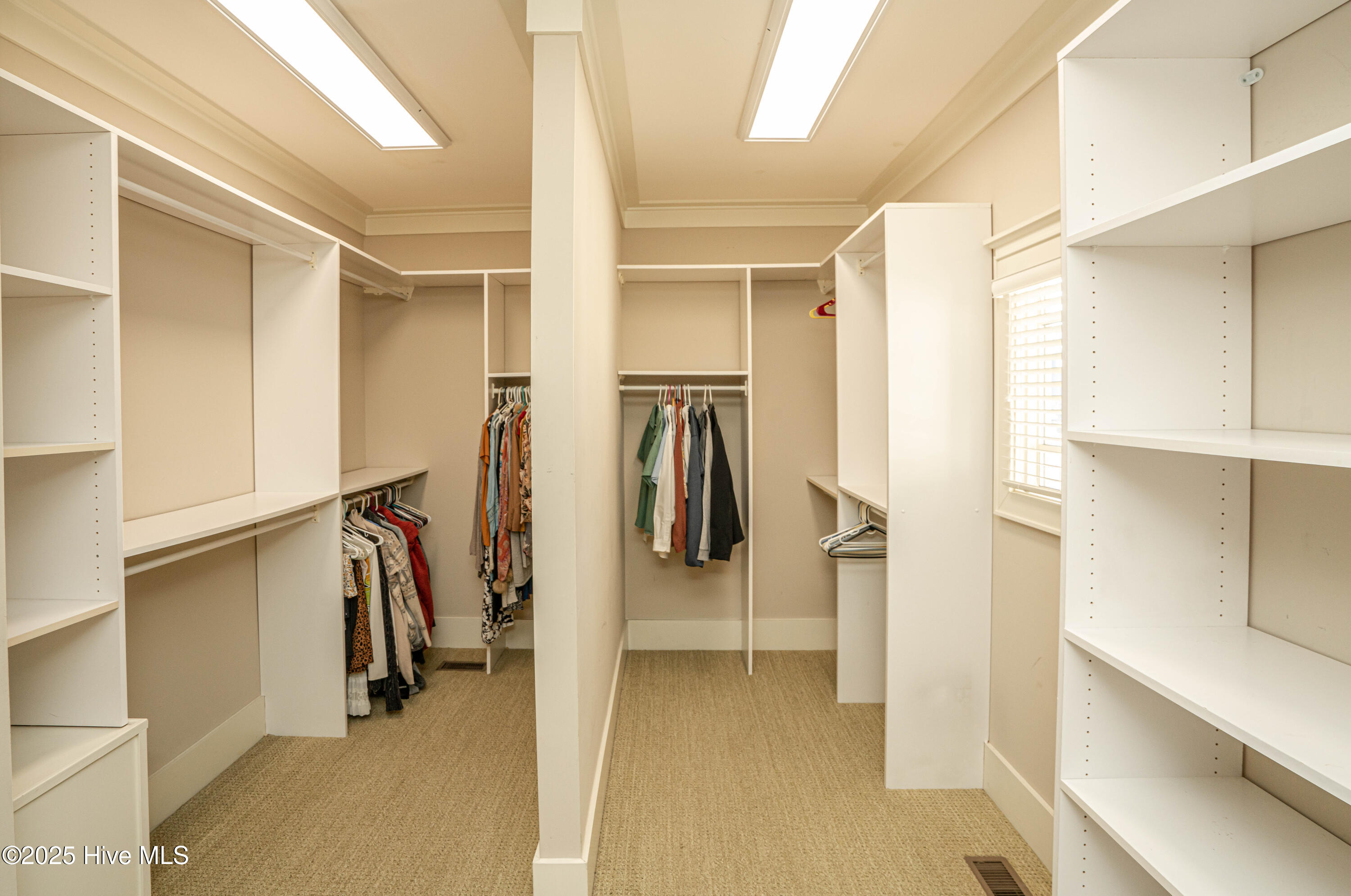 9258 Checkerberry Square Property Photo 39