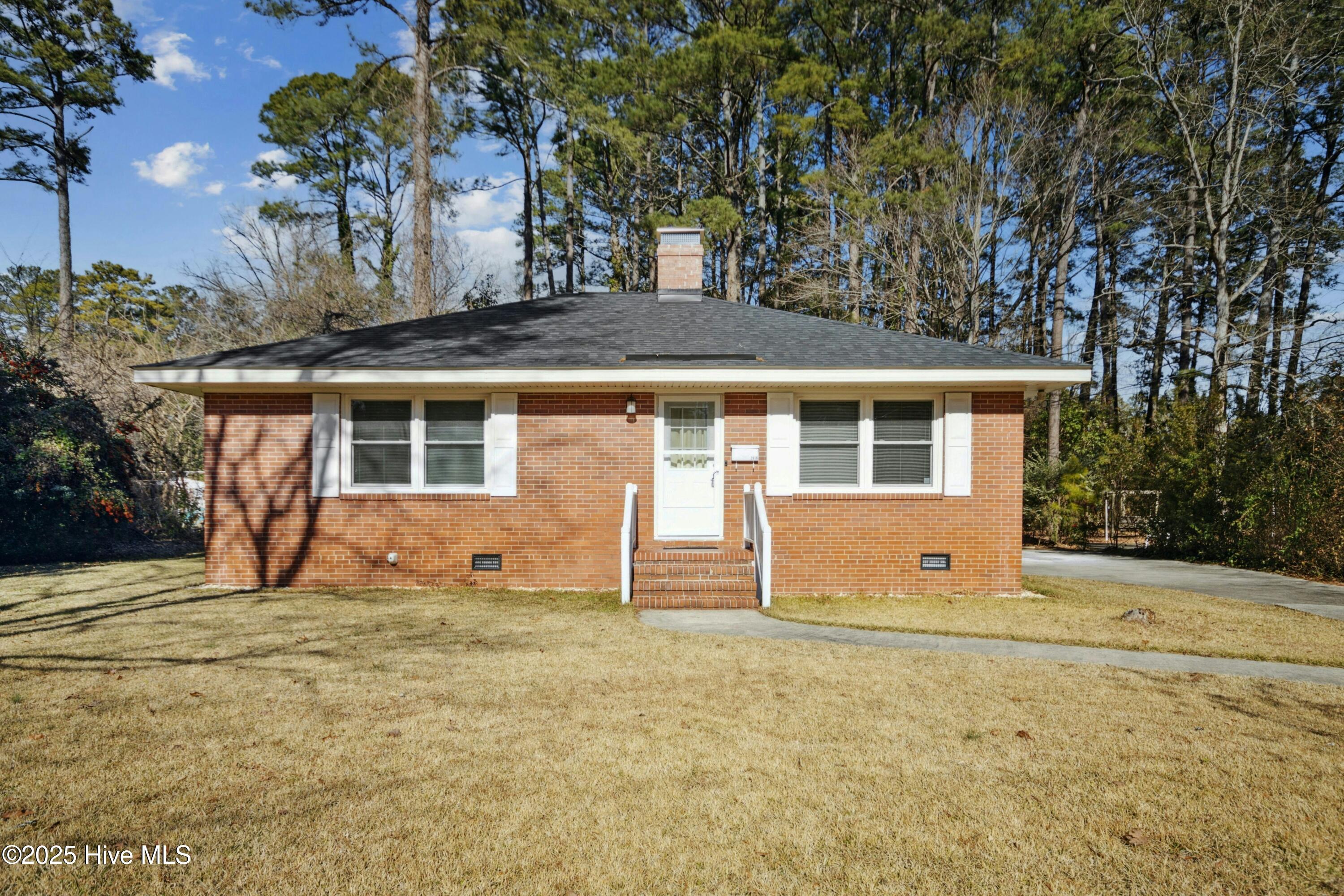 2816 Pelham Road Property Photo