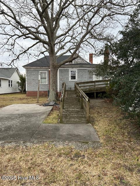 1208 Arendell Street Property Photo 3