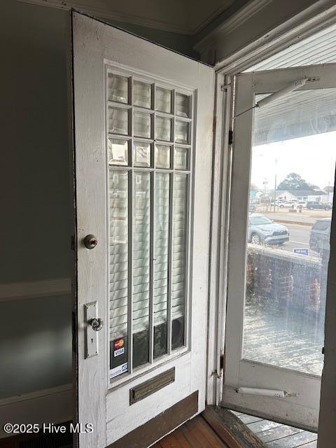 1208 Arendell Street Property Photo 4