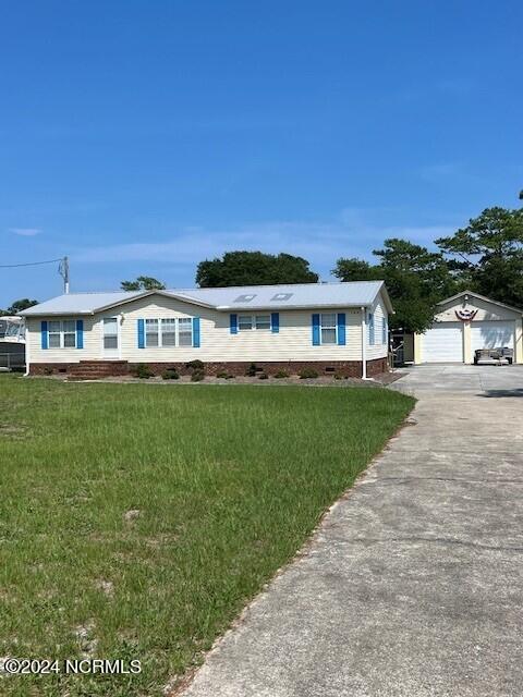 164 Lewis Street Property Photo