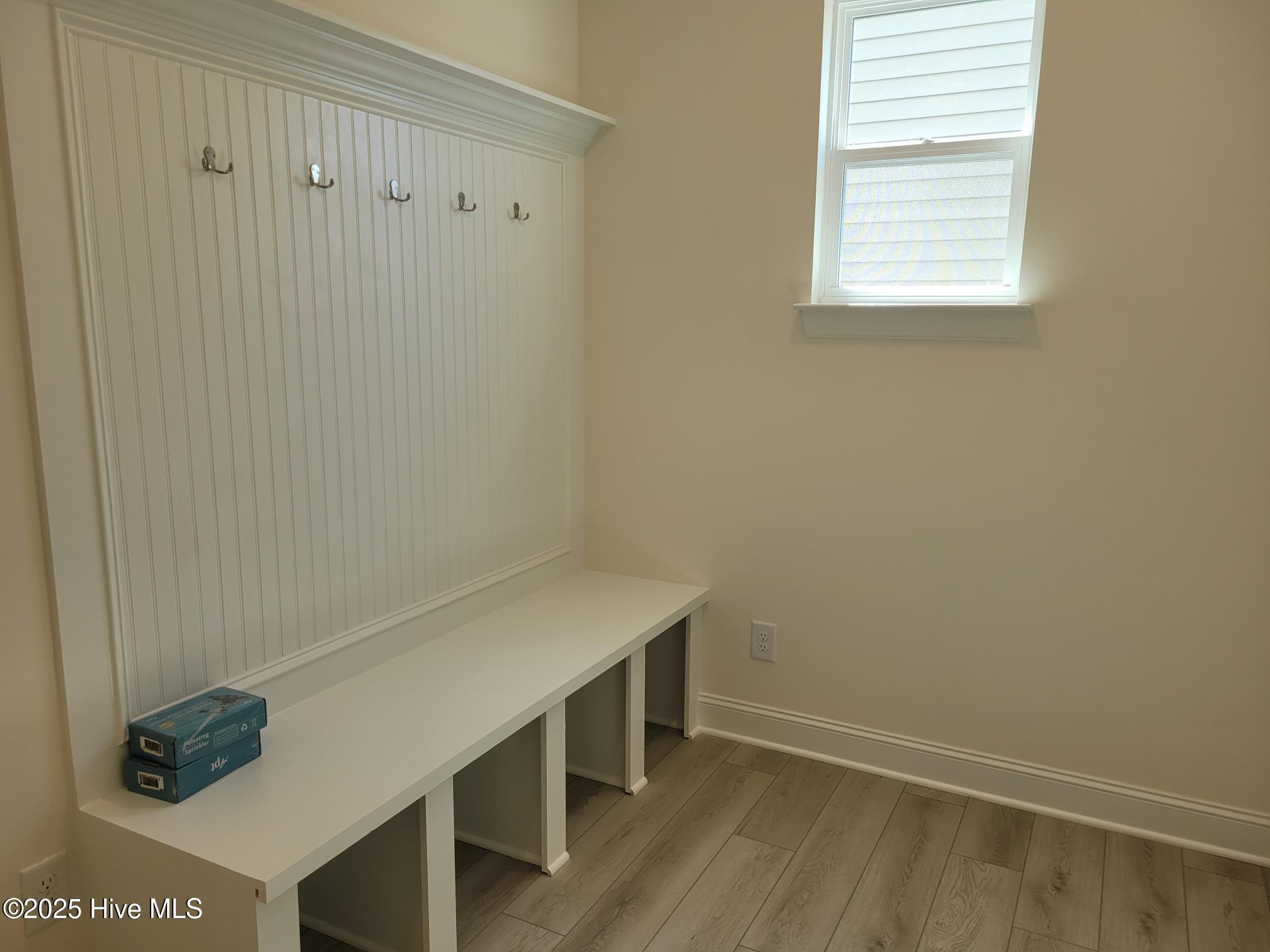 3710 Cessna Way Property Photo 5