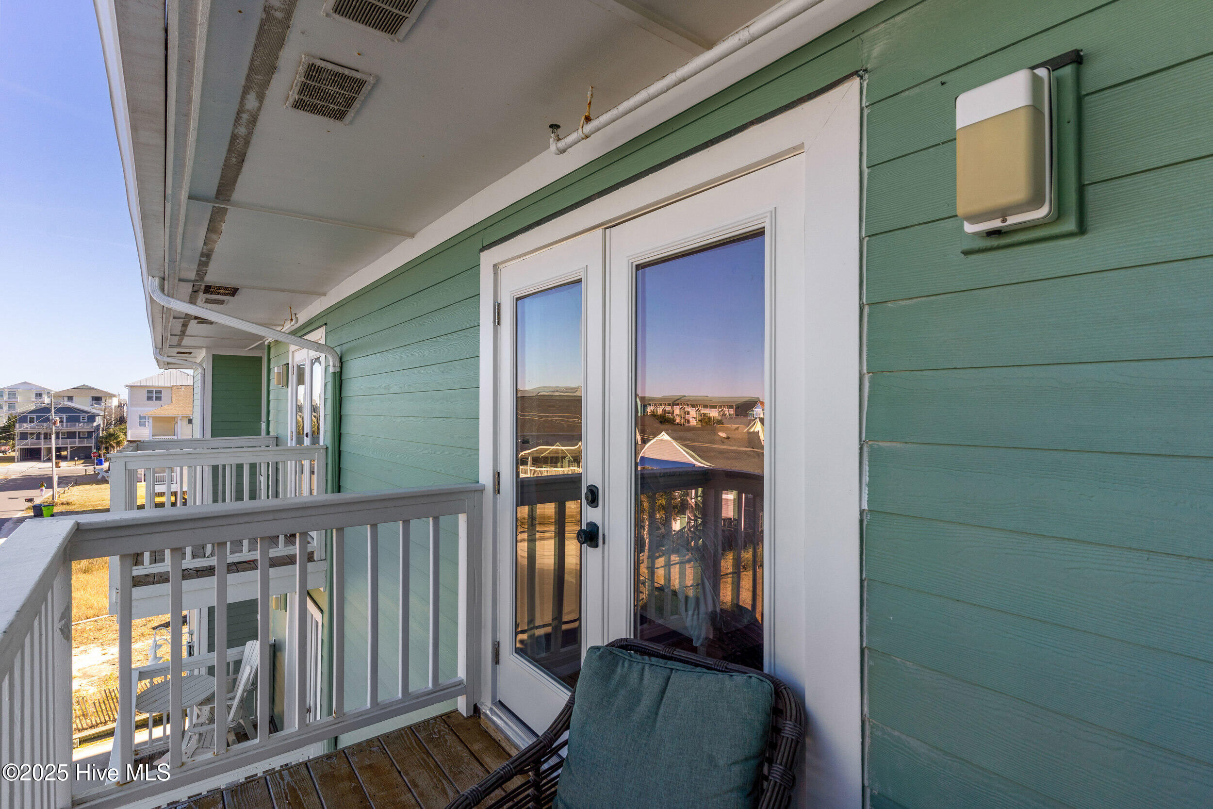 111 Florida Avenue 16 Property Photo 33