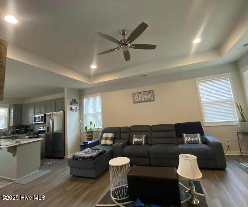 3555 Jetstream Drive Property Photo 4