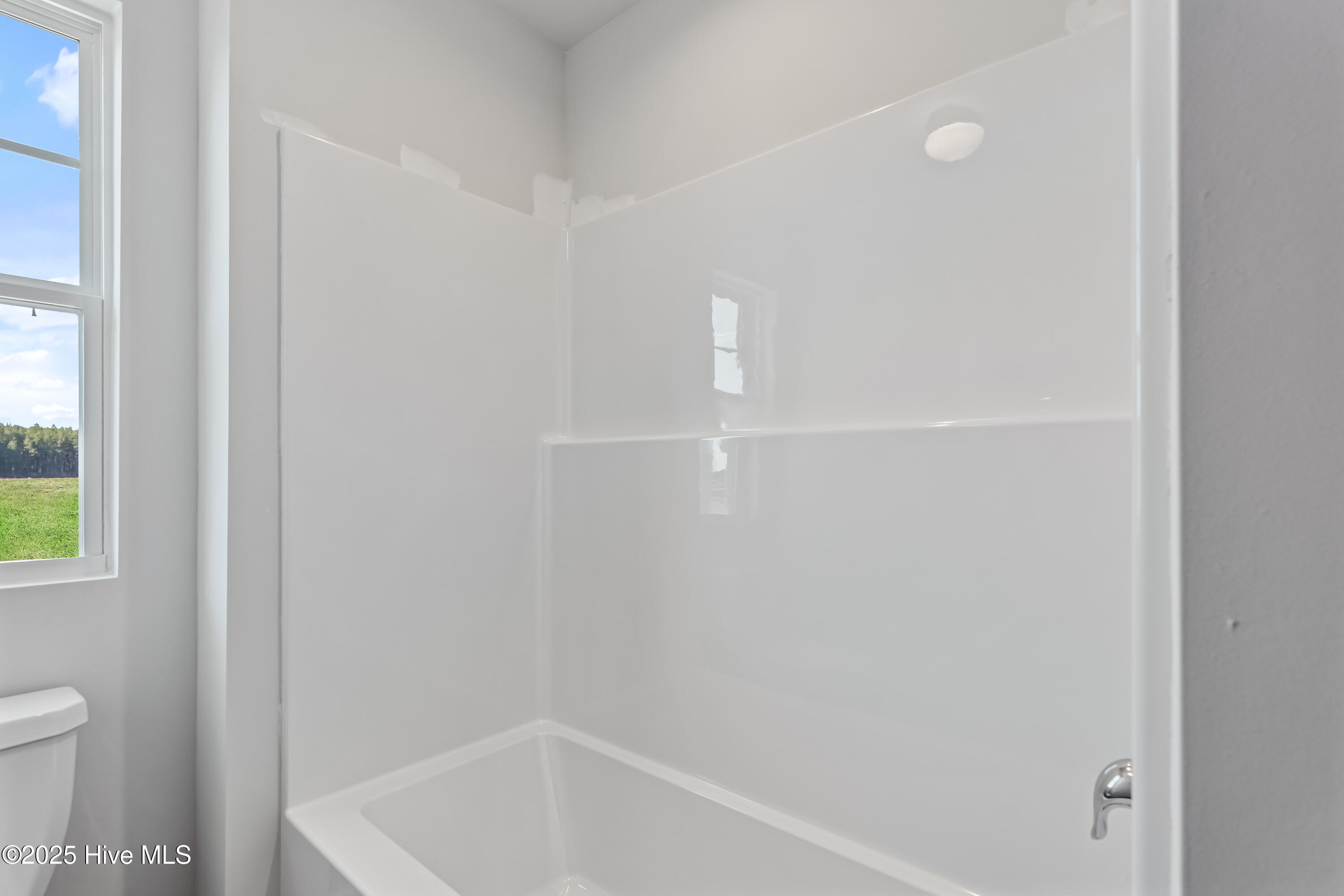 327 Happy Trail Road Property Photo 23