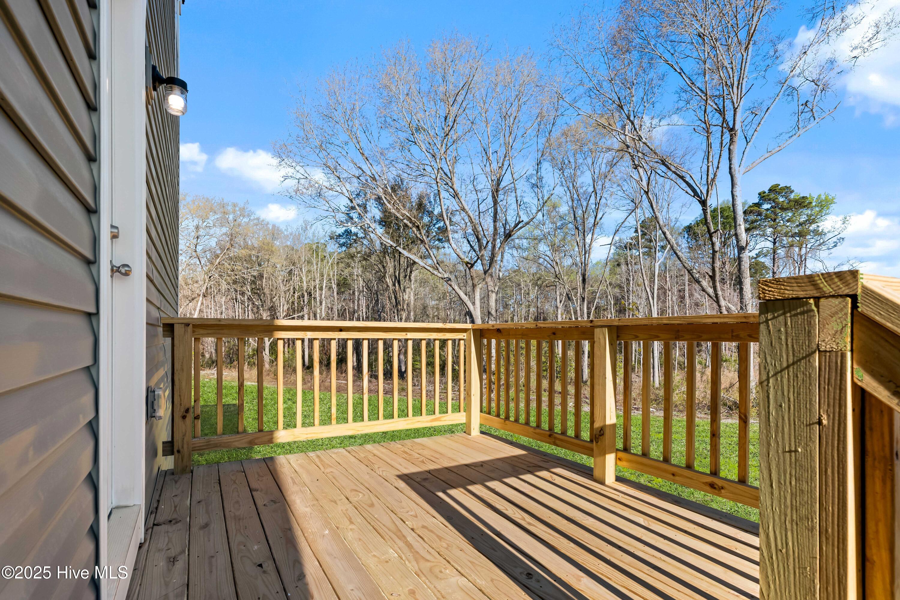327 Happy Trail Road Property Photo 31
