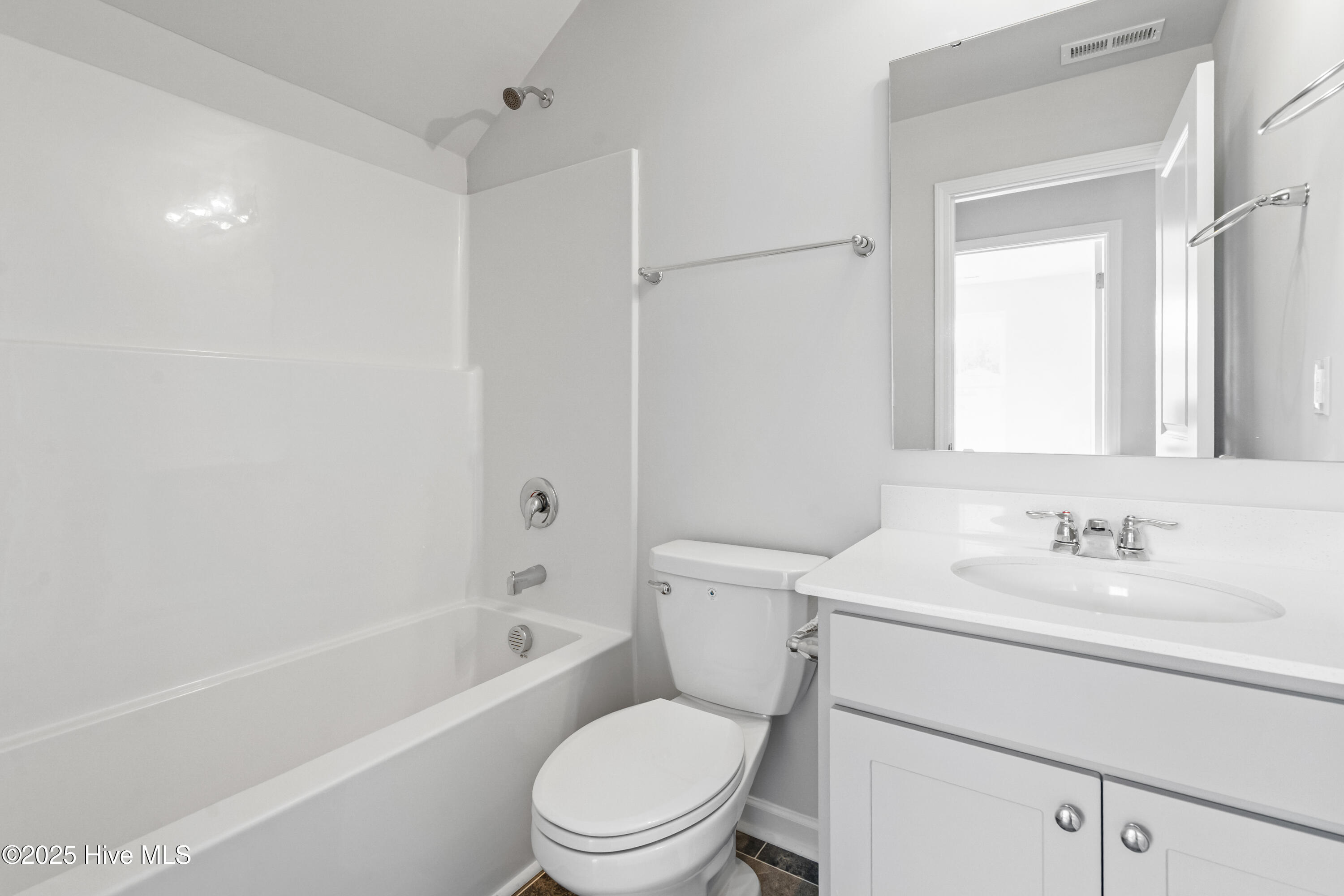 321 Happy Trail Road Property Photo 8