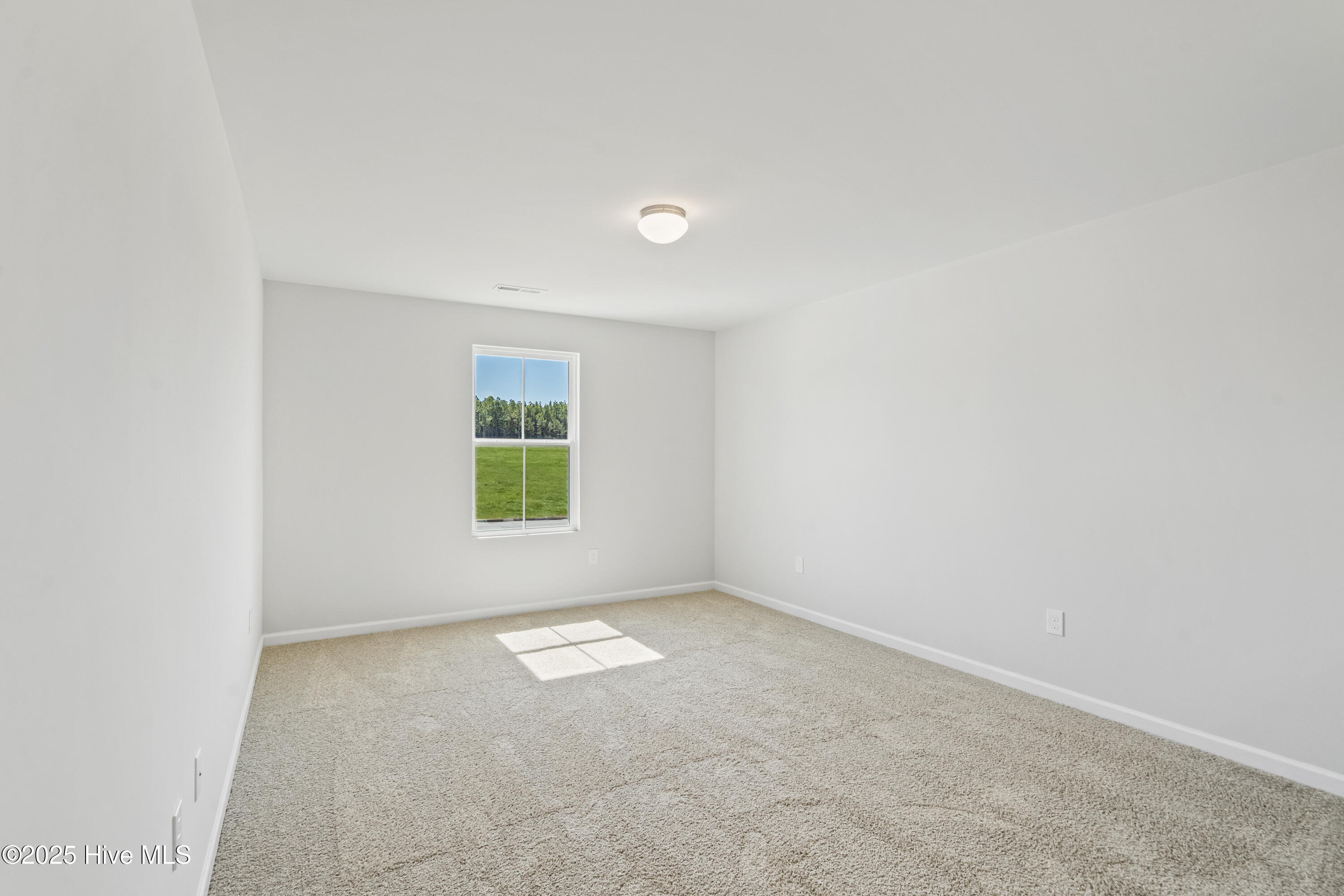 321 Happy Trail Road Property Photo 23