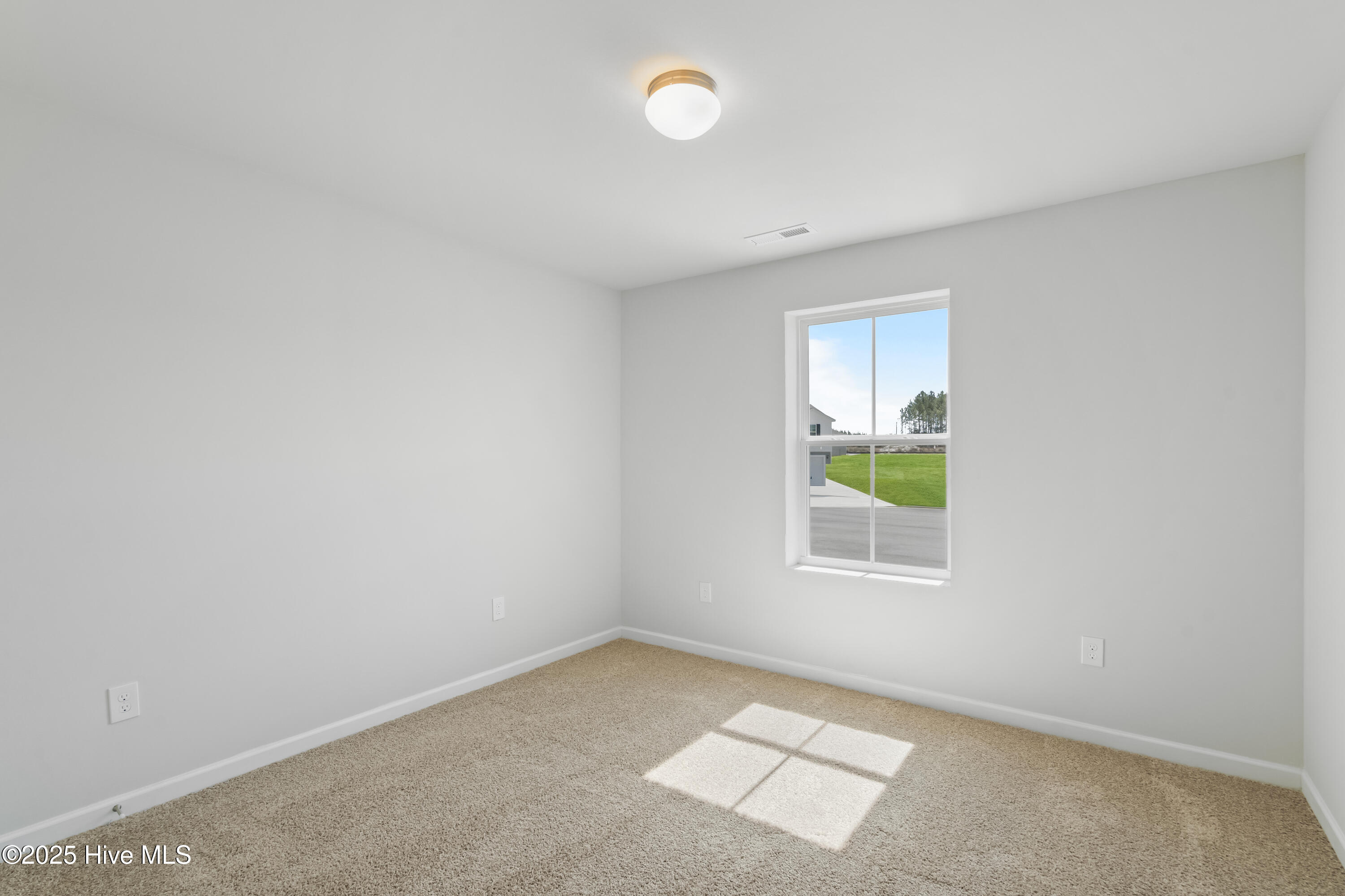 321 Happy Trail Road Property Photo 26
