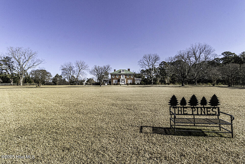 6755 Us Highway 301 Property Photo 2