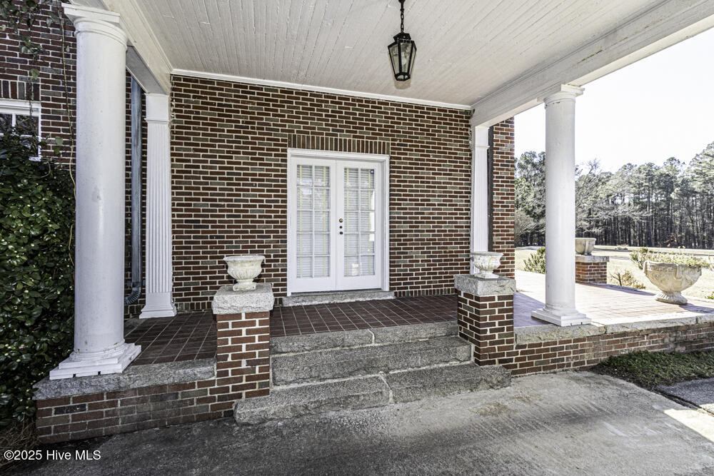 6755 Us Highway 301 Property Photo 17