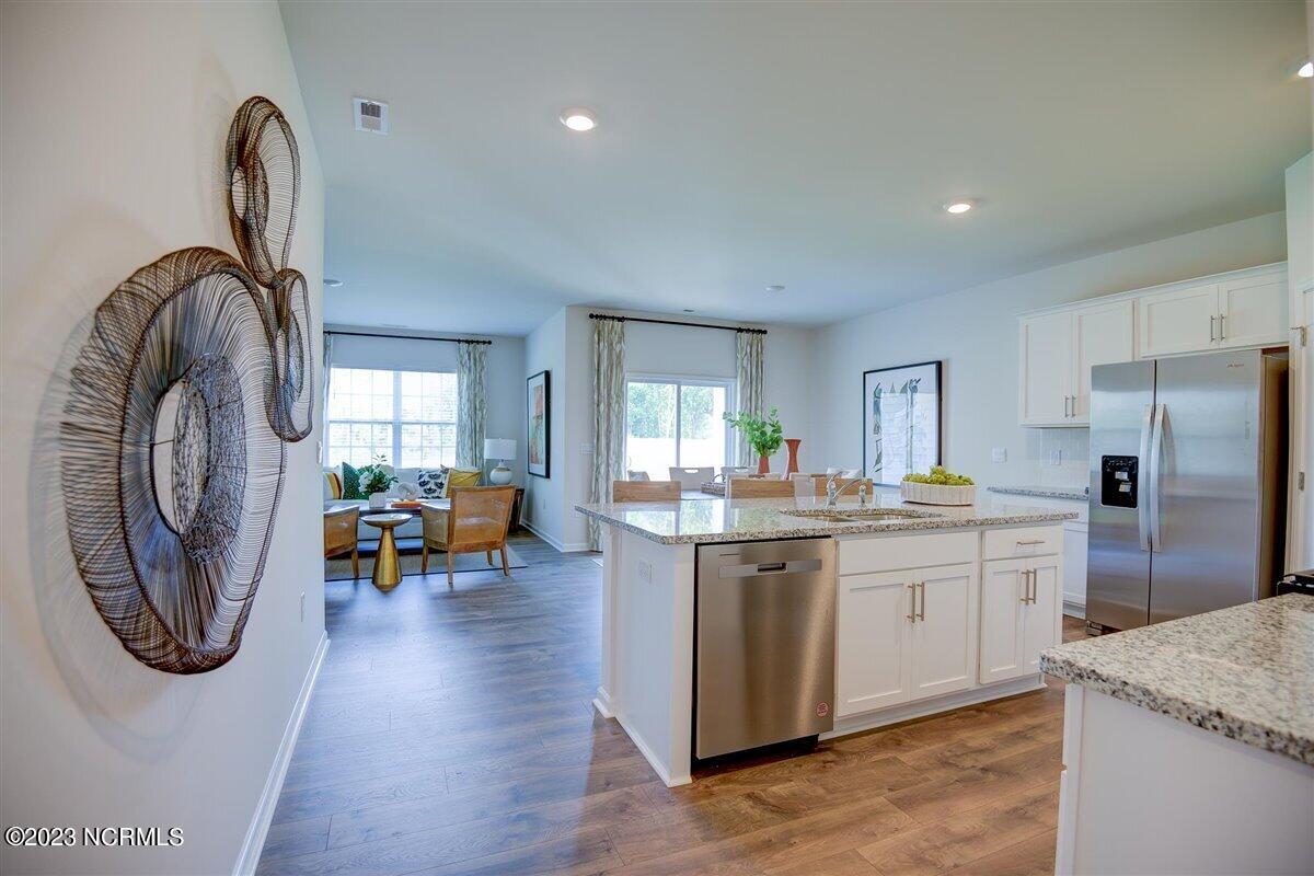 3902 Althorp Drive Property Photo 11