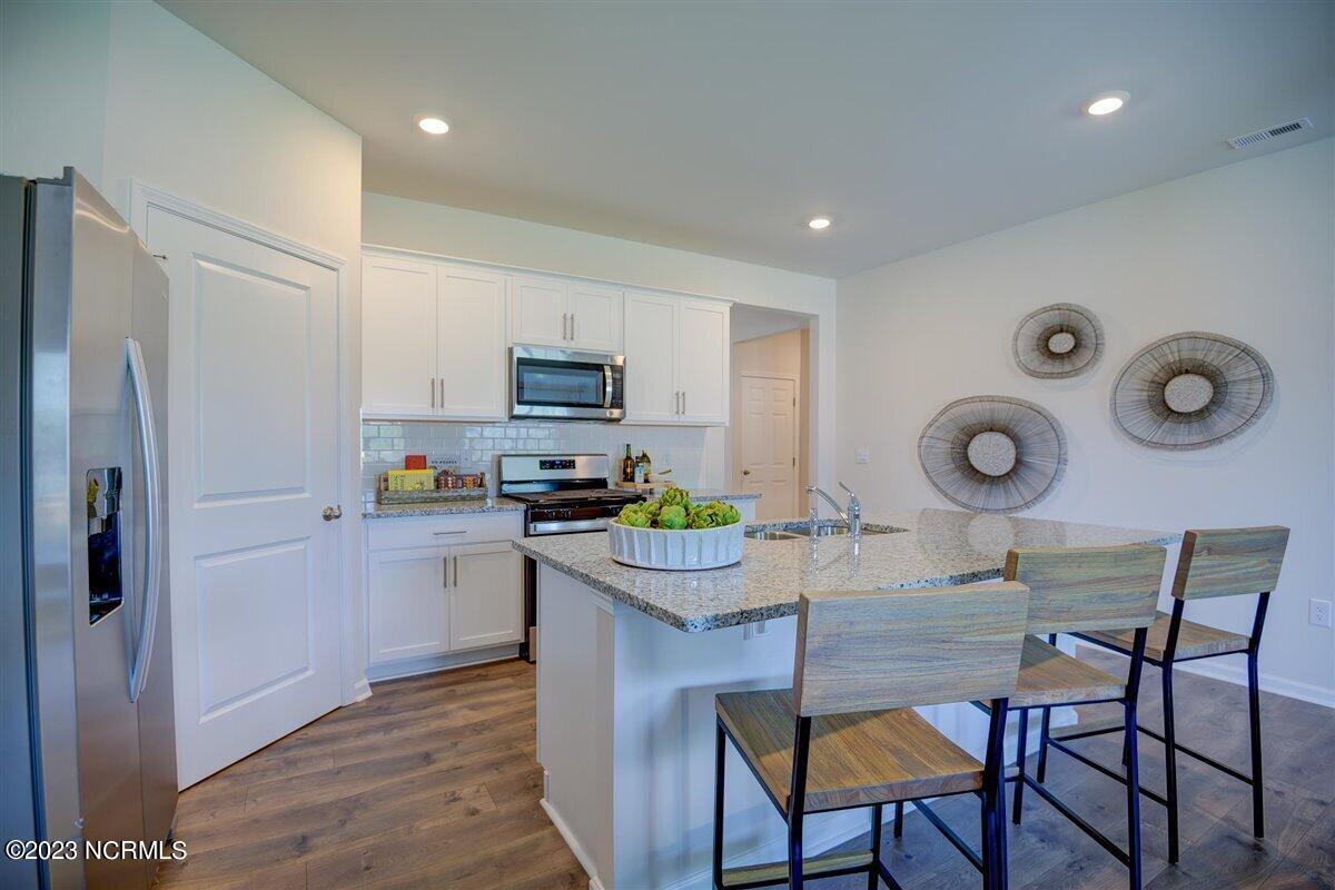 3902 Althorp Drive Property Photo 19