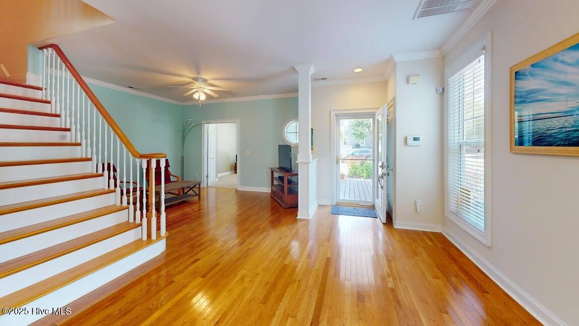 220 Silver Sloop Way Property Photo 4