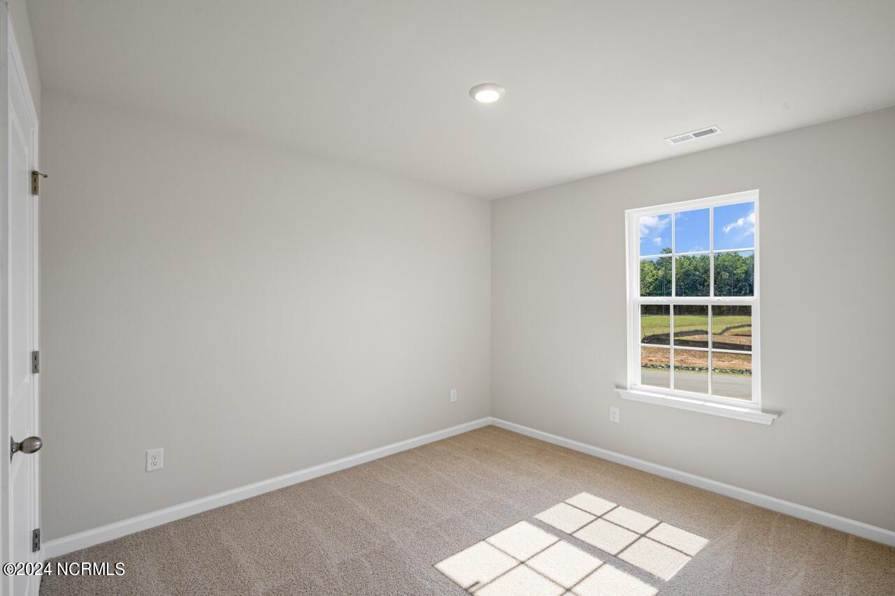 213 Wood Street Property Photo 16